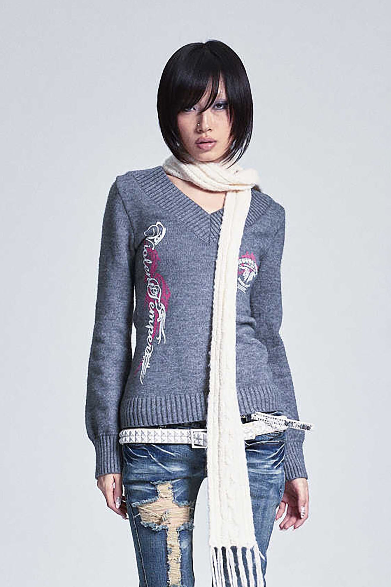 NONAME SPACE Retro Printed V-Neck Bishop Sleeve Sweater