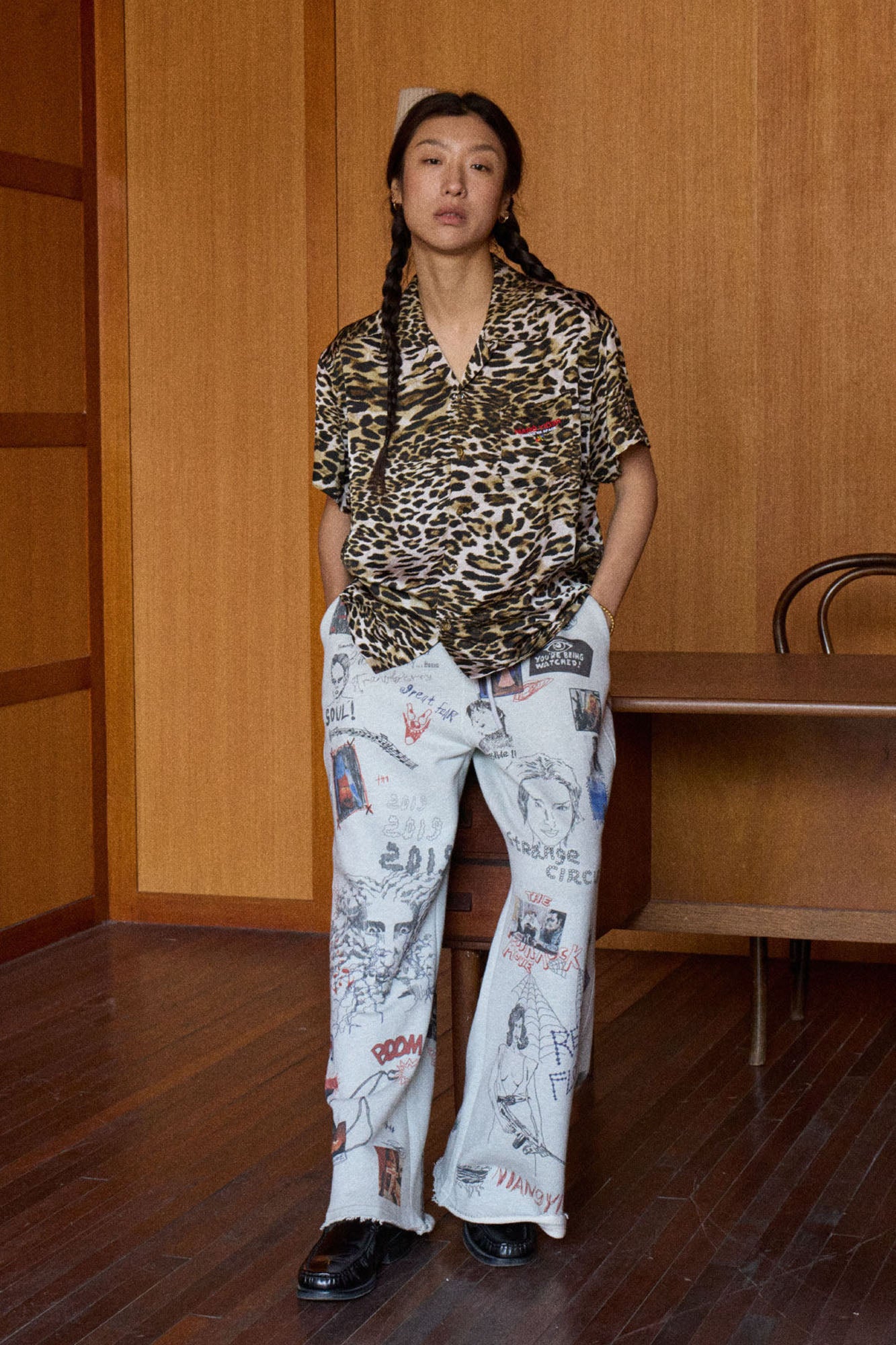 NIANJIUYIKOUER Collage Sketch Graphic Cotton Sweatpants