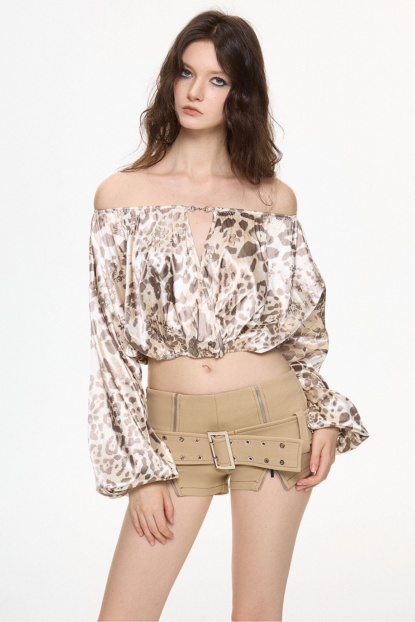 AE30 SAINT Zippered Low-Rise Split-Hem Stretch Shorts