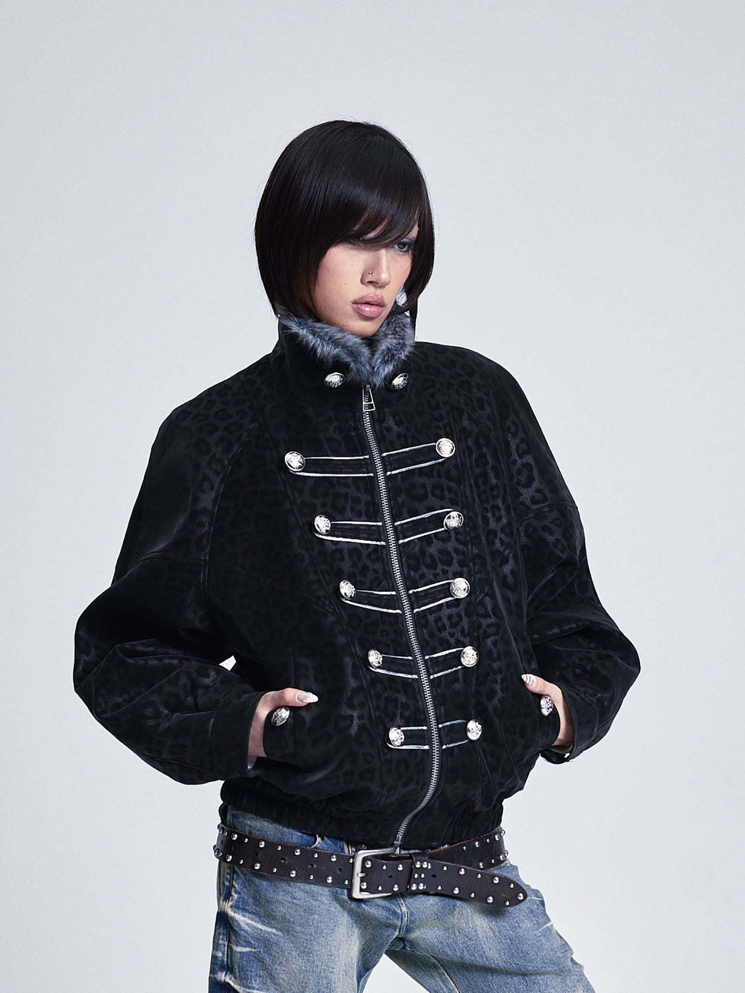 NONAME SPACE Retro Leopard Cross Patch Jacket