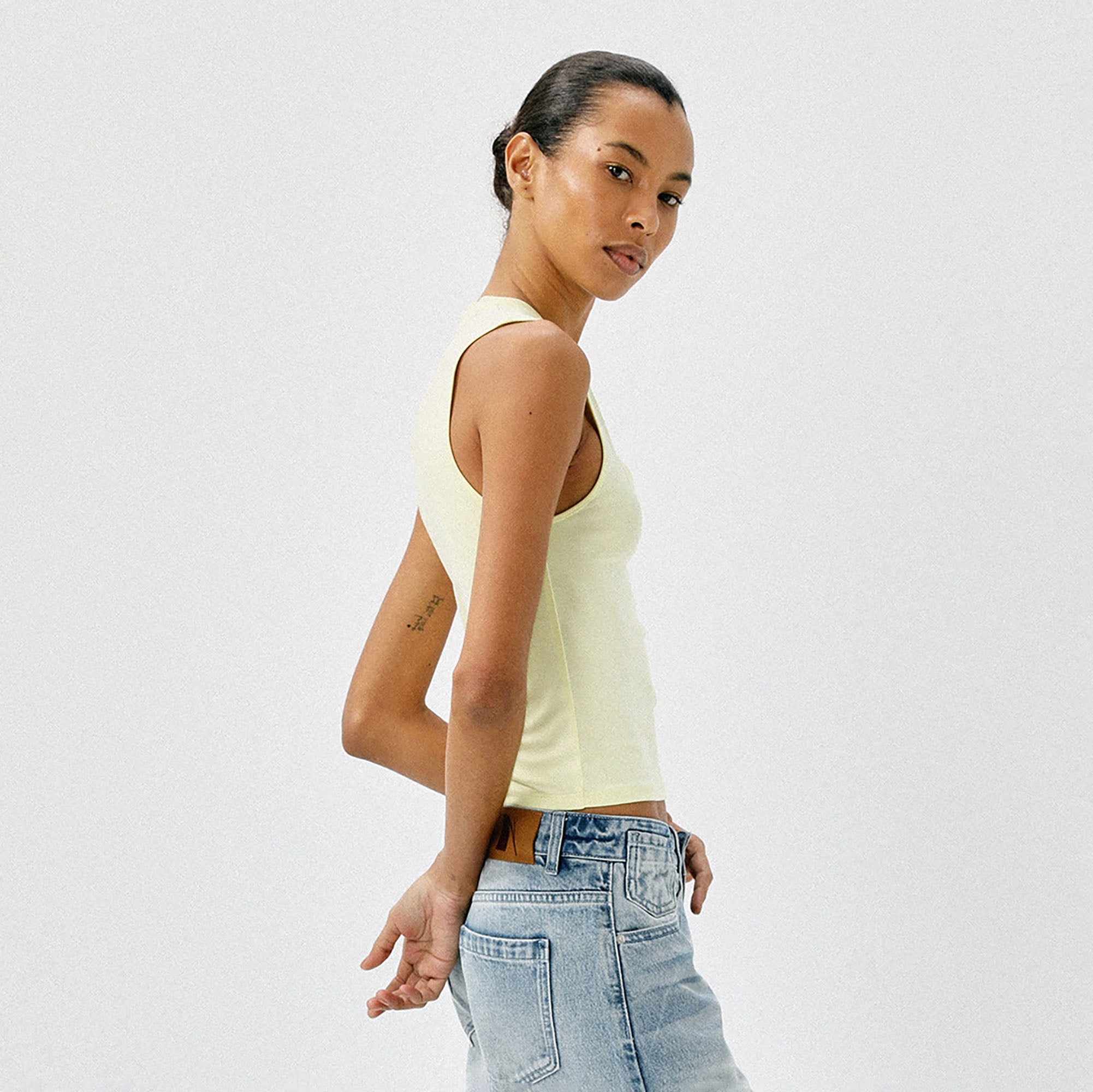 COMMAND N Essential V-Neck Tencel-Cotton Tank Top
