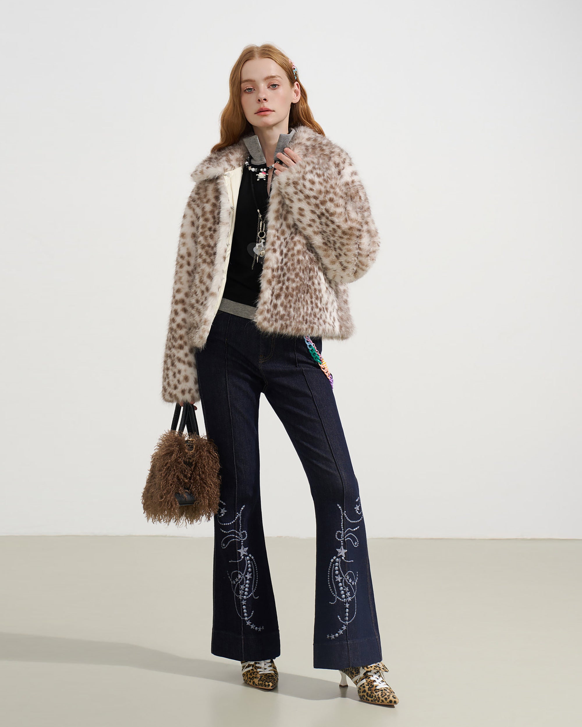 SOFITTE Retro Star Embellished Graphics Flared Jeans