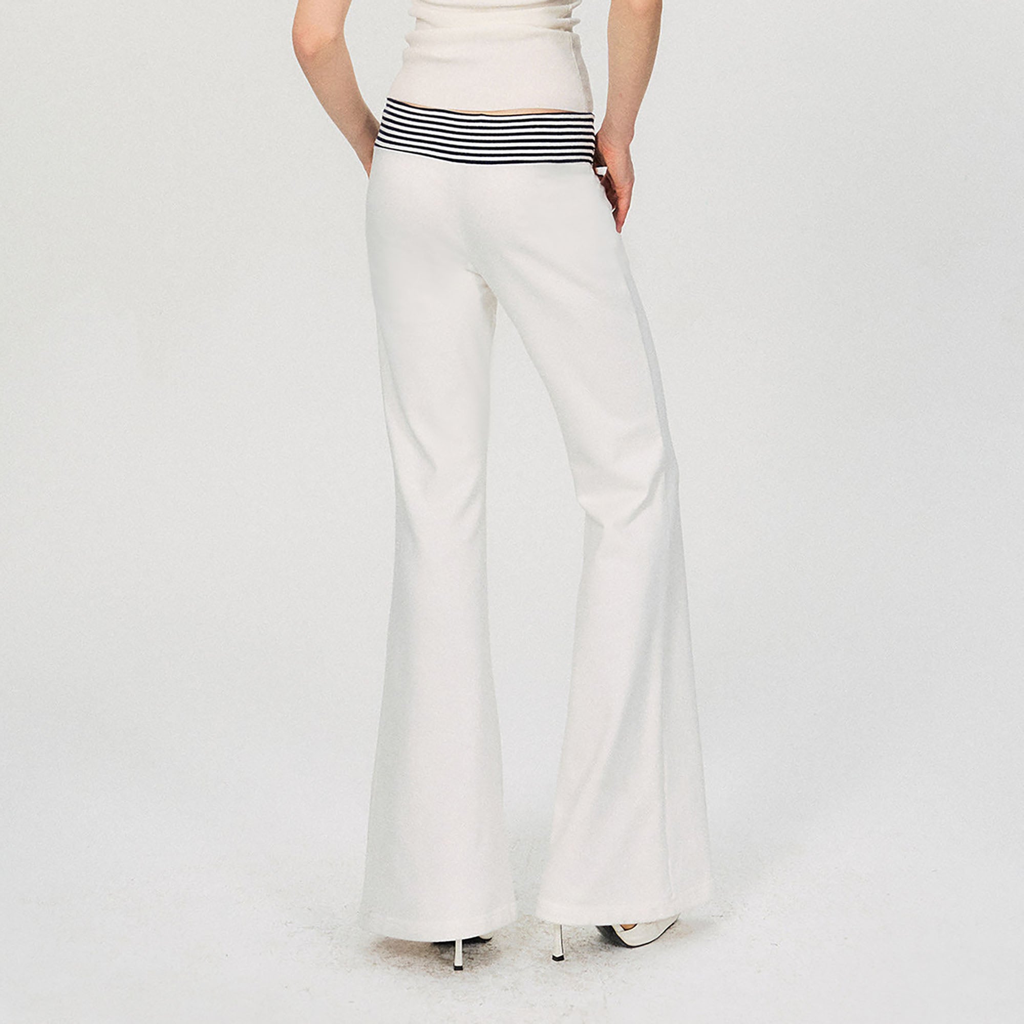 THE NEVERMORE Striped Waistband Drawstring Flared Sweatpants