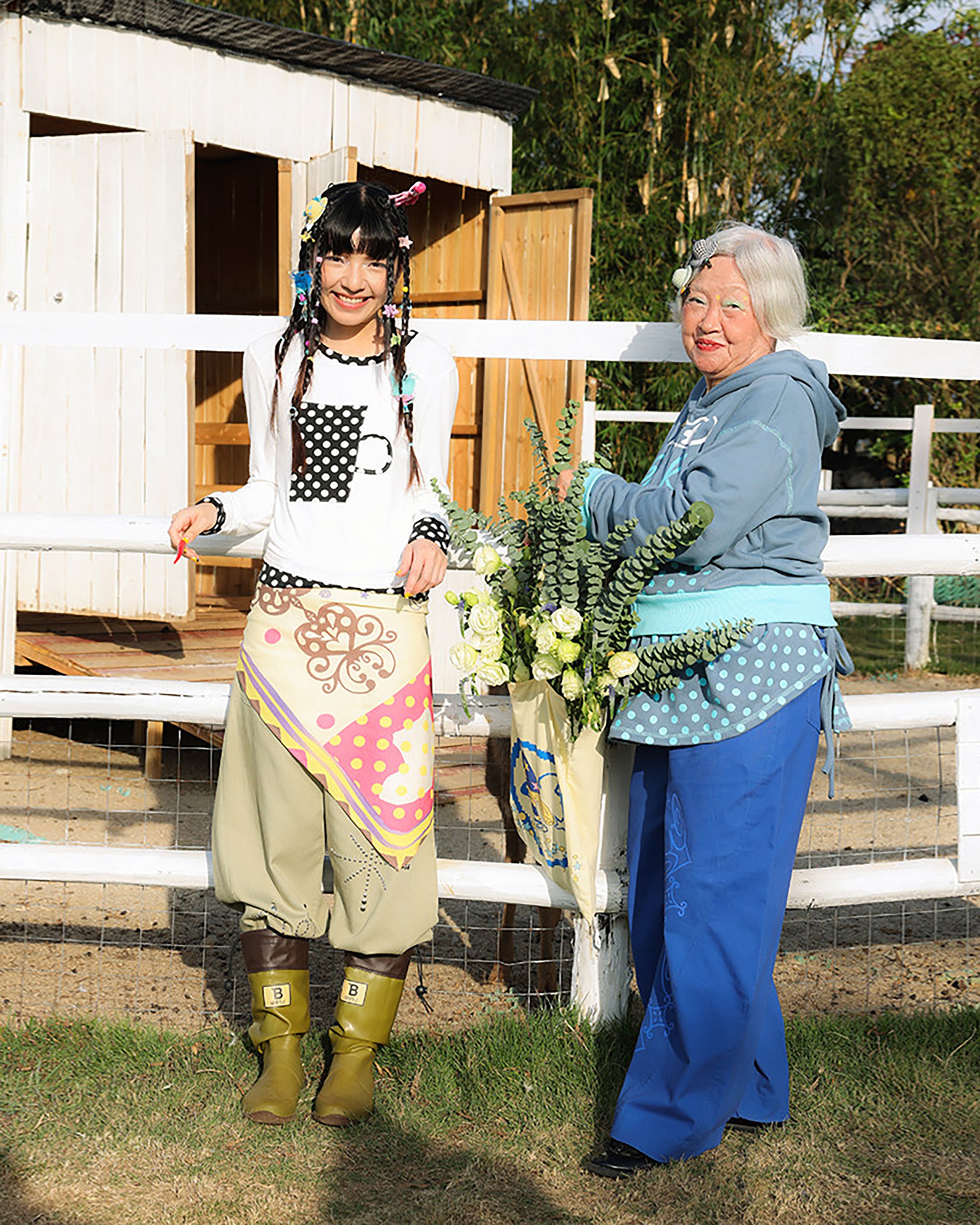 UNSOCIAL NIGHT Modern Graphic Barrel Pants Klein-Blue