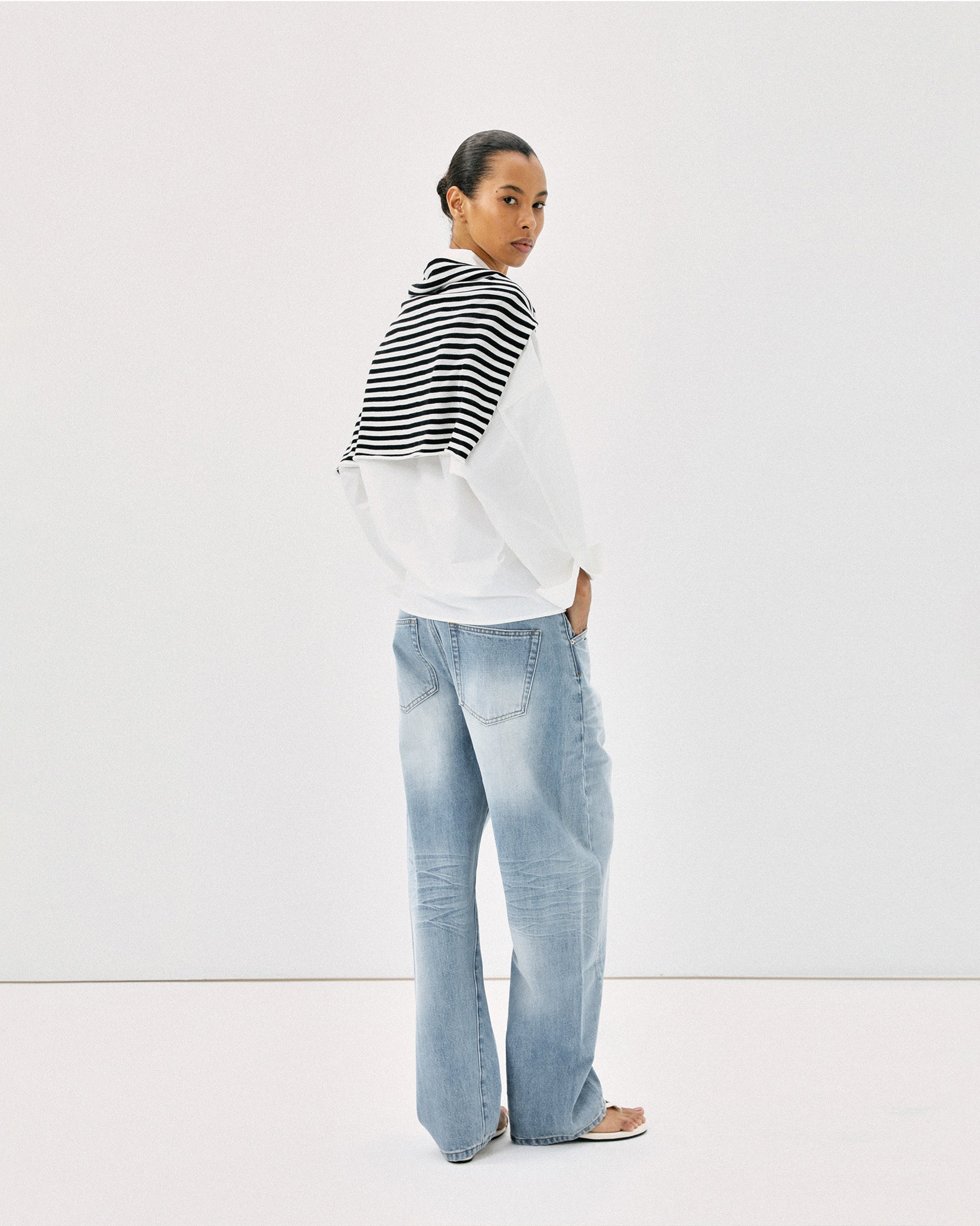 COMMAND N Light Wash Paris-Buckle Tapered Jeans