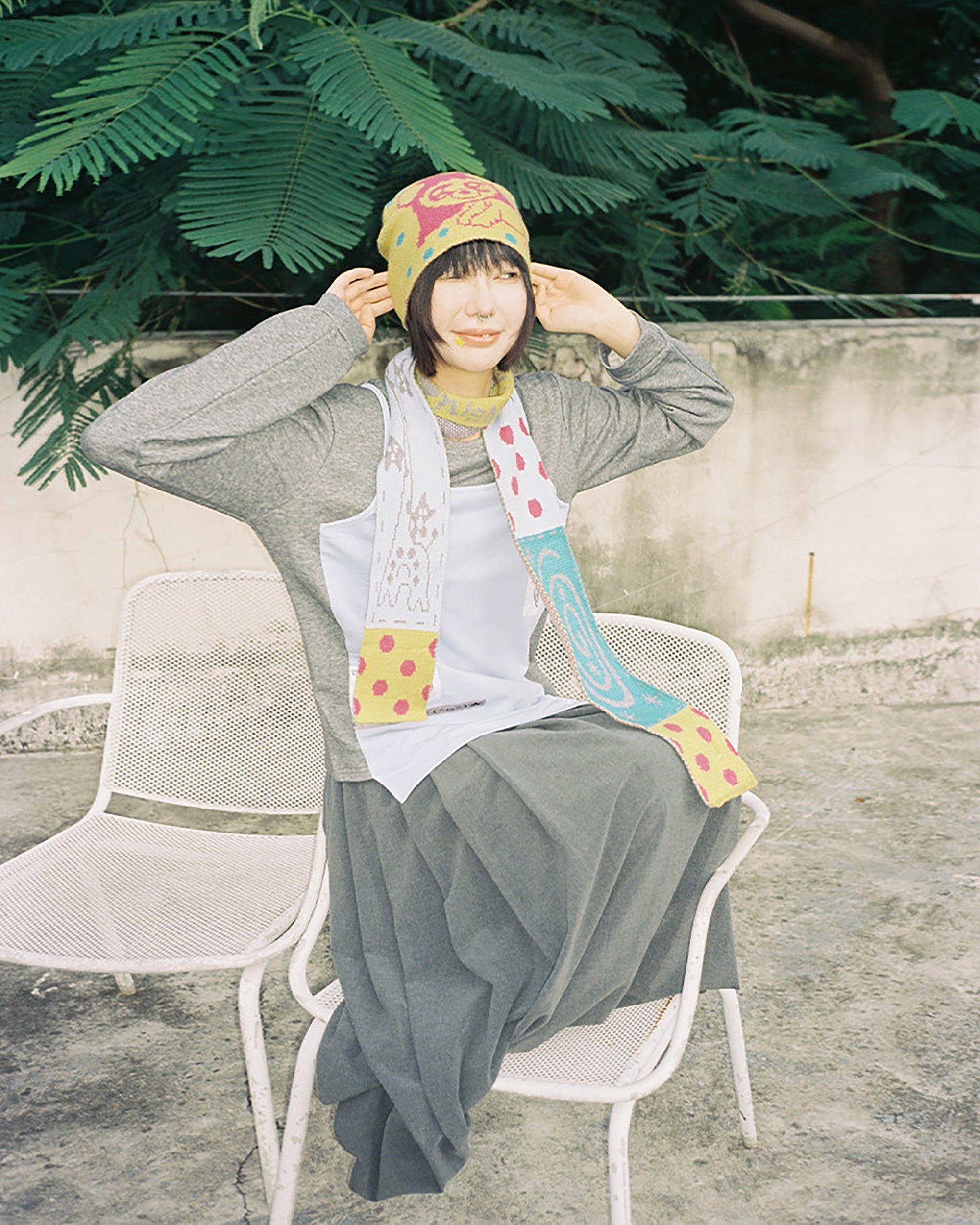UNSOCIAL NIGHT Giraffe Graphic Polka Dot Scarf & Beanie
