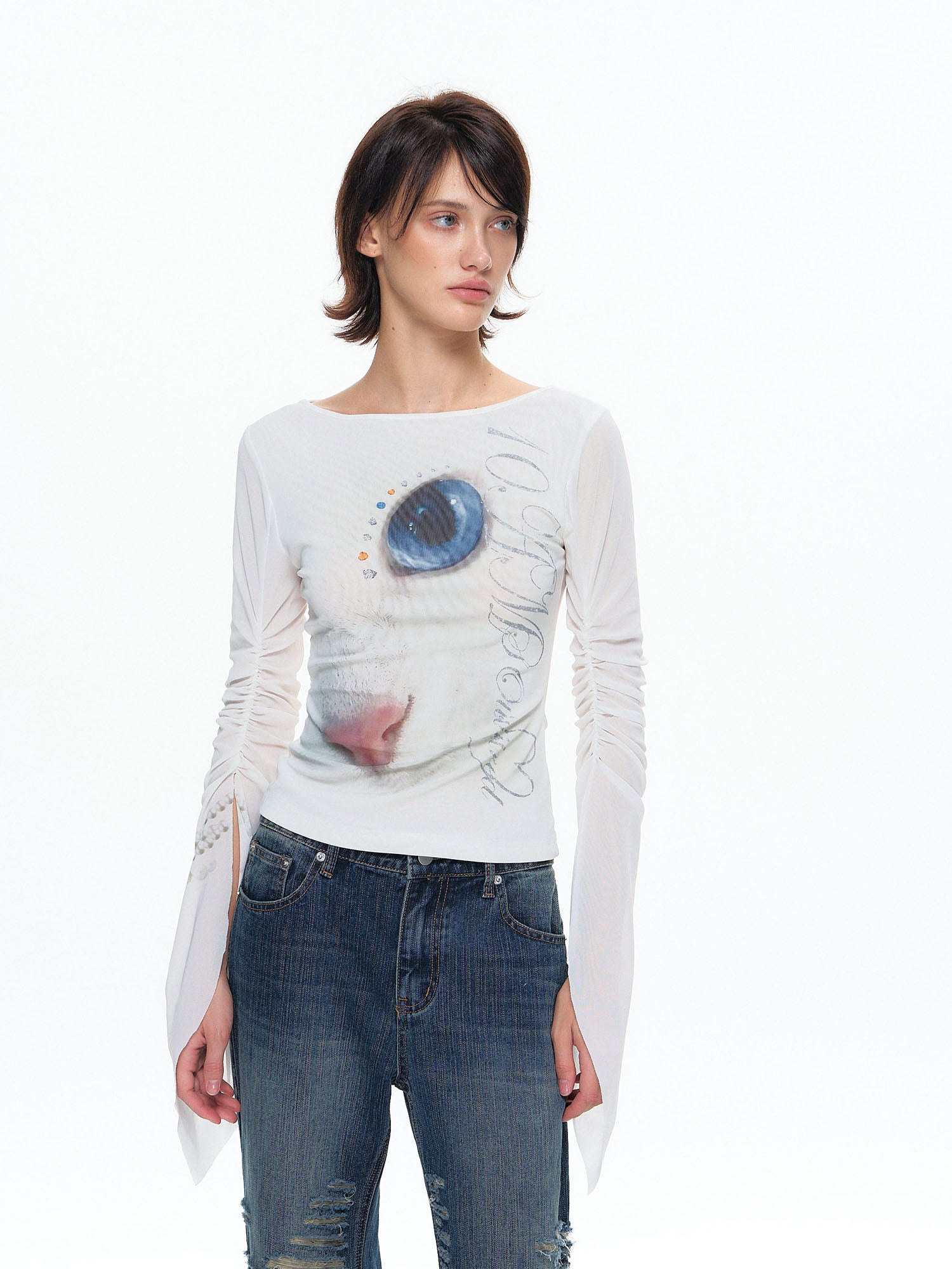 10AMSOTIIIIIIRED Asymmetrical Kitty Full-Printed Long-Sleeve Top