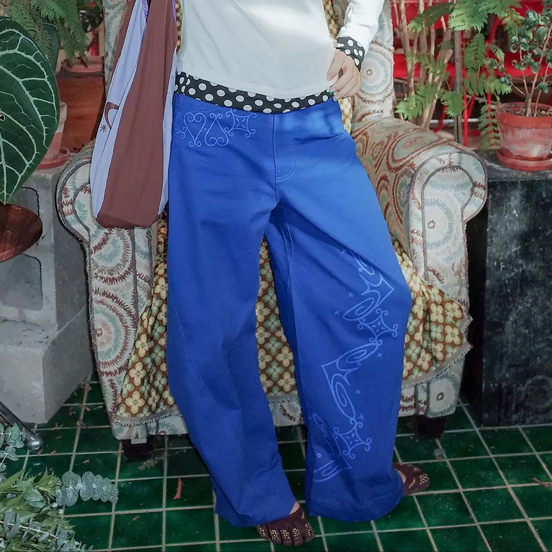 UNSOCIAL NIGHT Modern Graphic Barrel Pants Klein-Blue