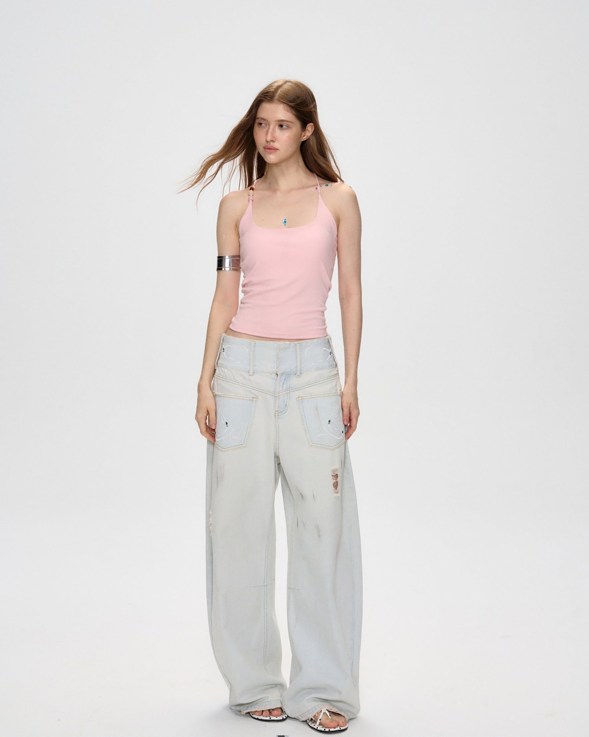 10AMSOTIIIIIIRED Distressed Wave Diamond Wide Waist Curved Jeans