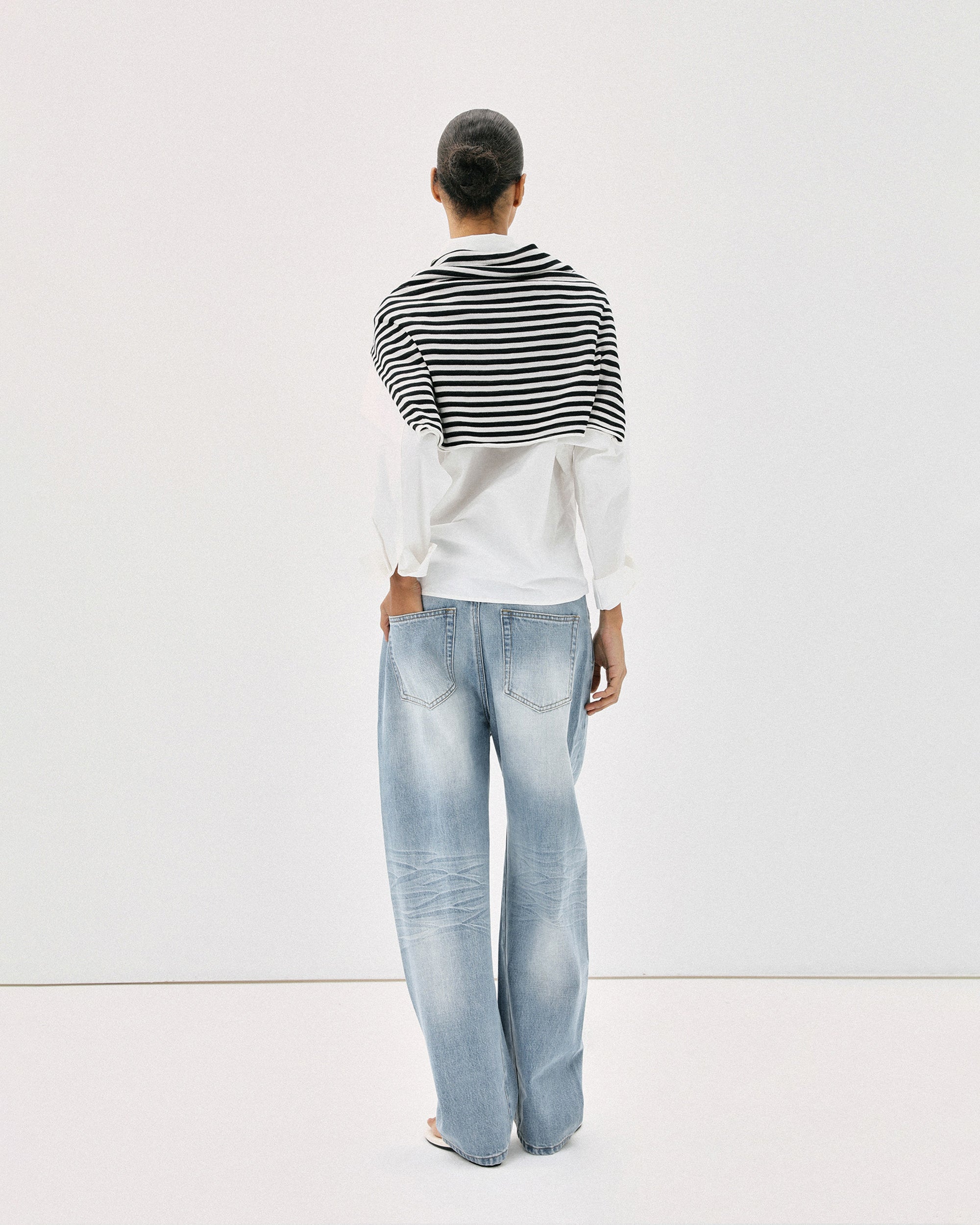 COMMAND N Light Wash Paris-Buckle Tapered Jeans