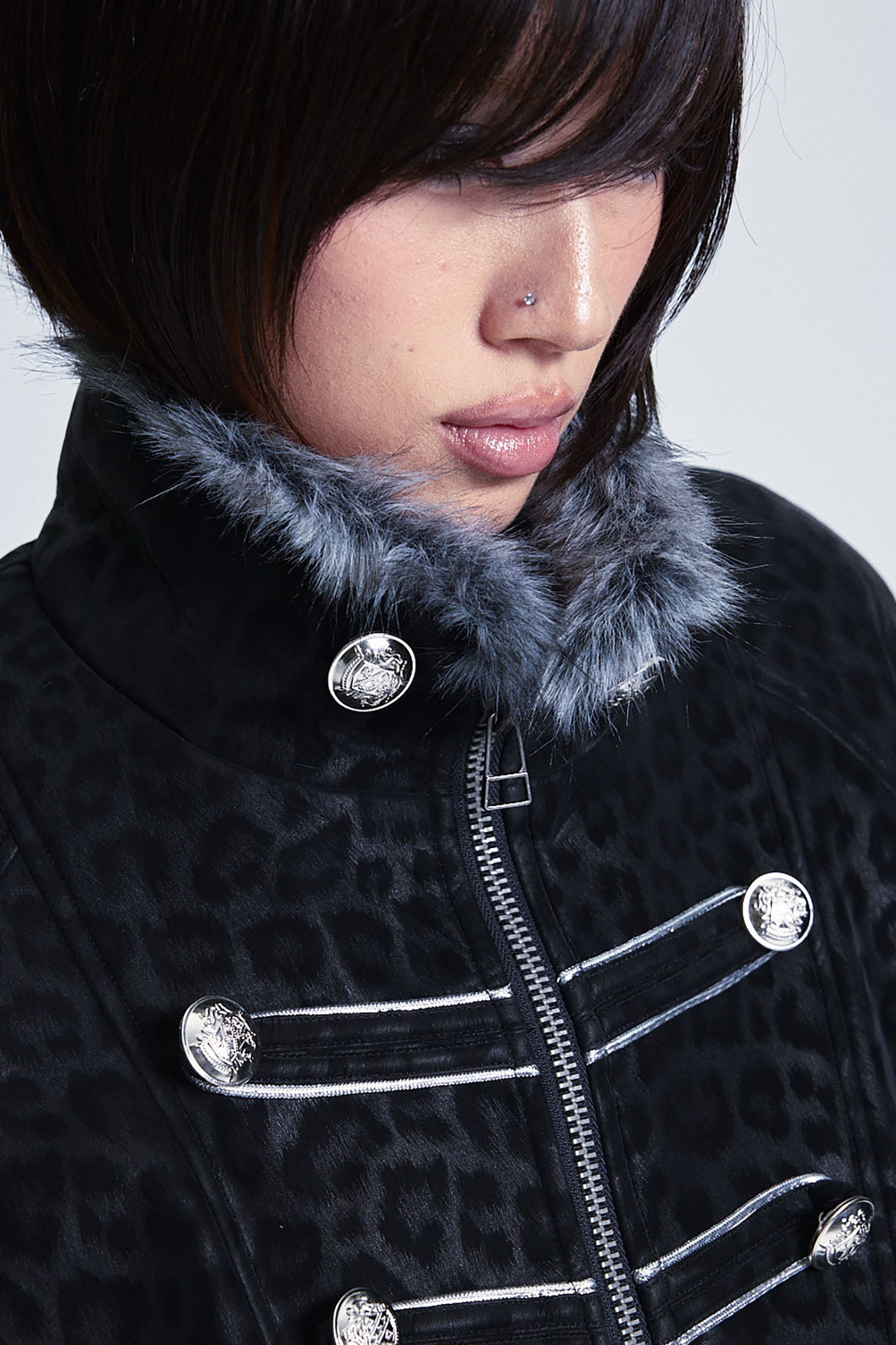 NONAME SPACE Retro Leopard Cross Patch Jacket