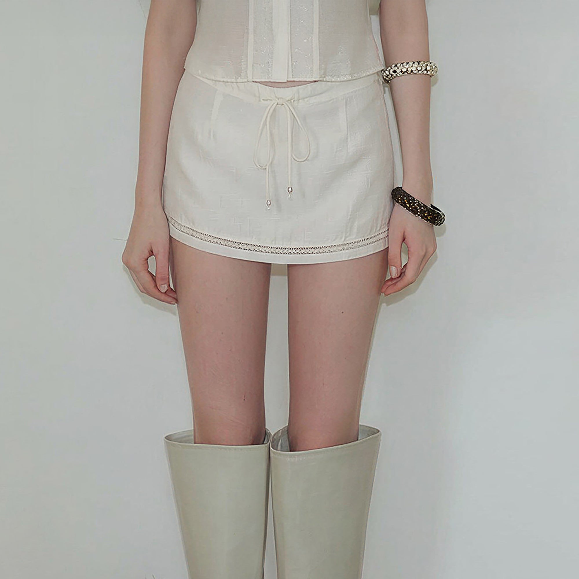 THE NEVERMORE Lace-Spliced Acetate Shirt And Drawstring Mini Skirt Set