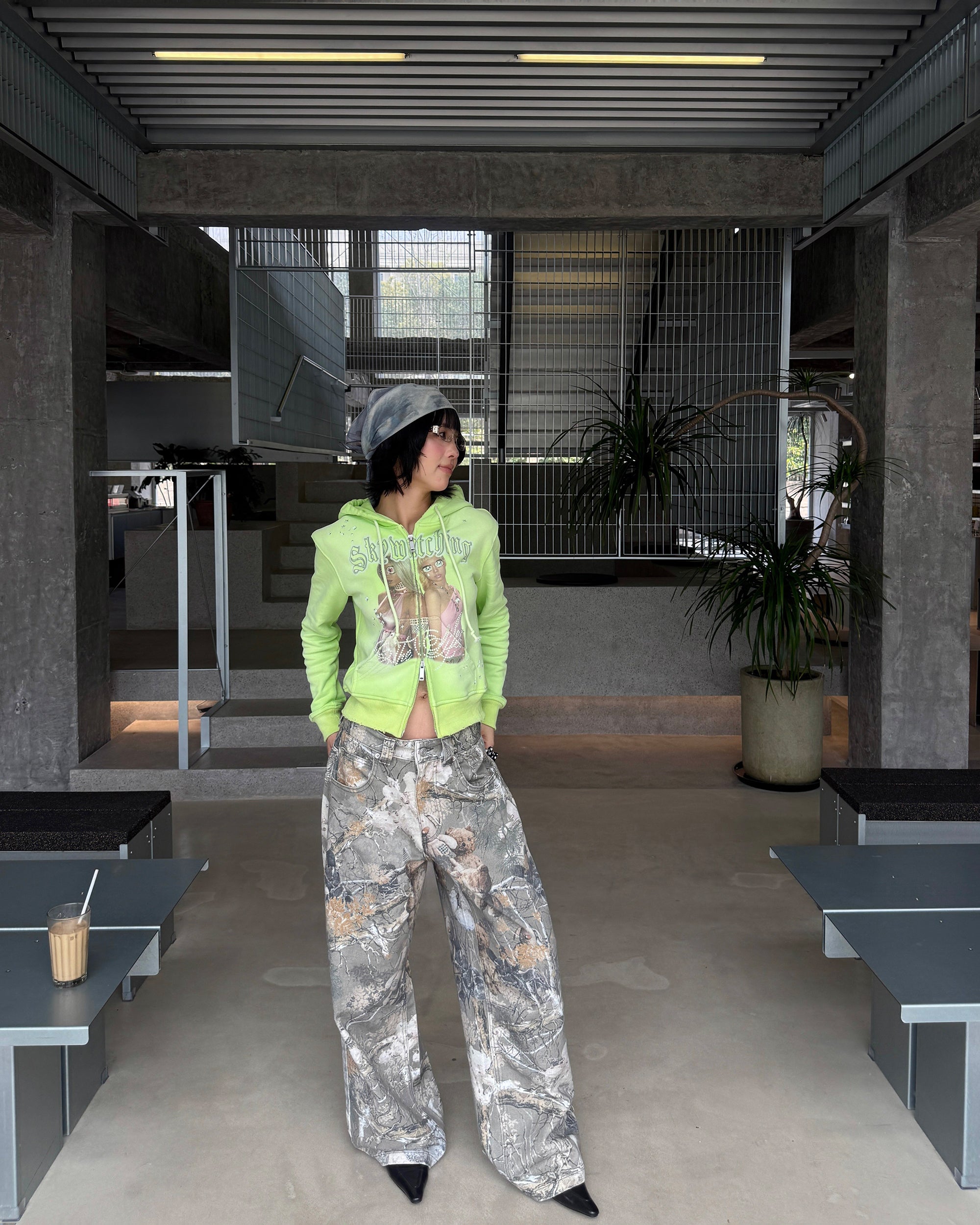 WII WIL Retro Teddy Print Camo Teddy Straight Jeans
