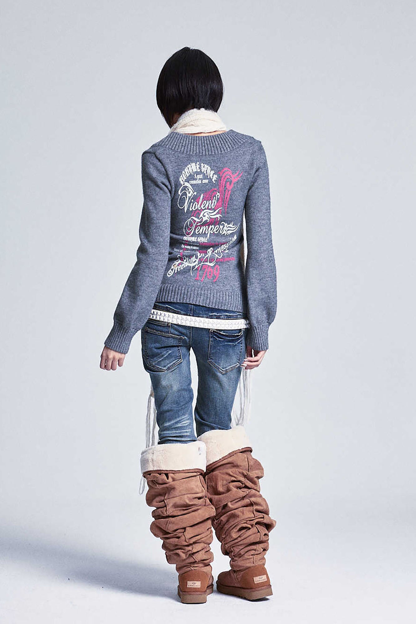 NONAME SPACE Retro Printed V-Neck Bishop Sleeve Sweater