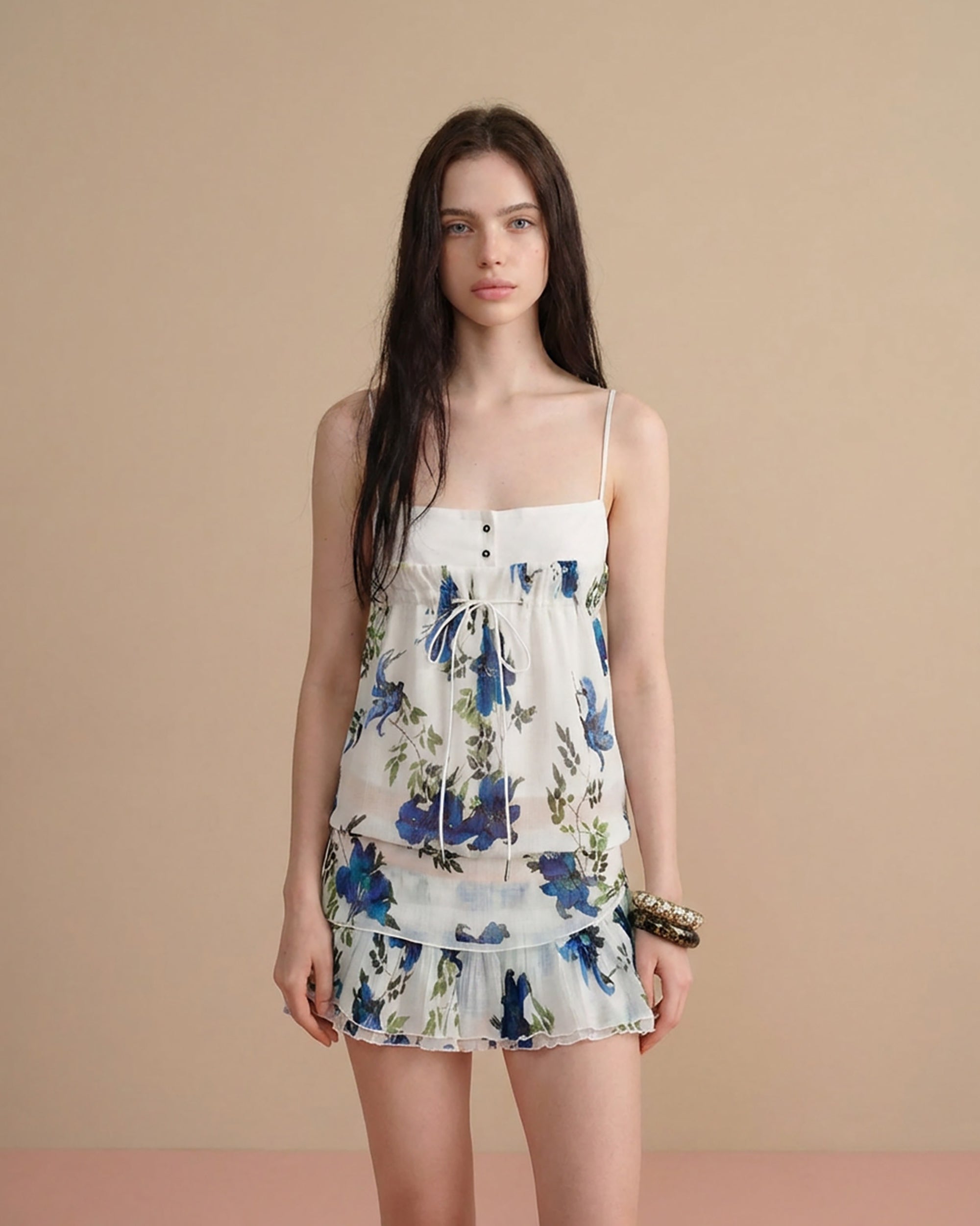 THE NEVERMORE Floral-Print Cami Top And Ruffle Mini Skirt Set
