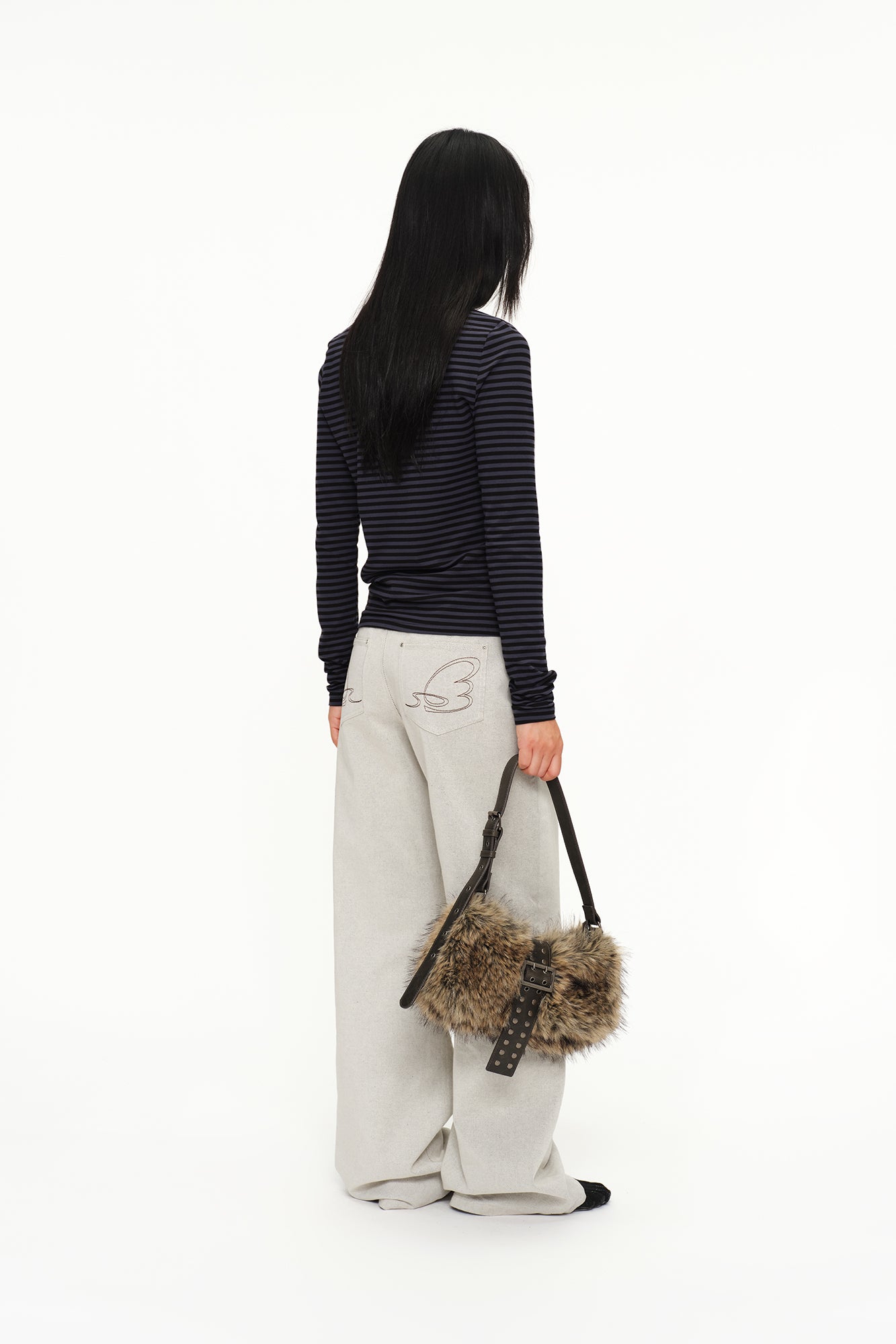 OINIMI Studded Belted Faux Fur Shoulder Bag