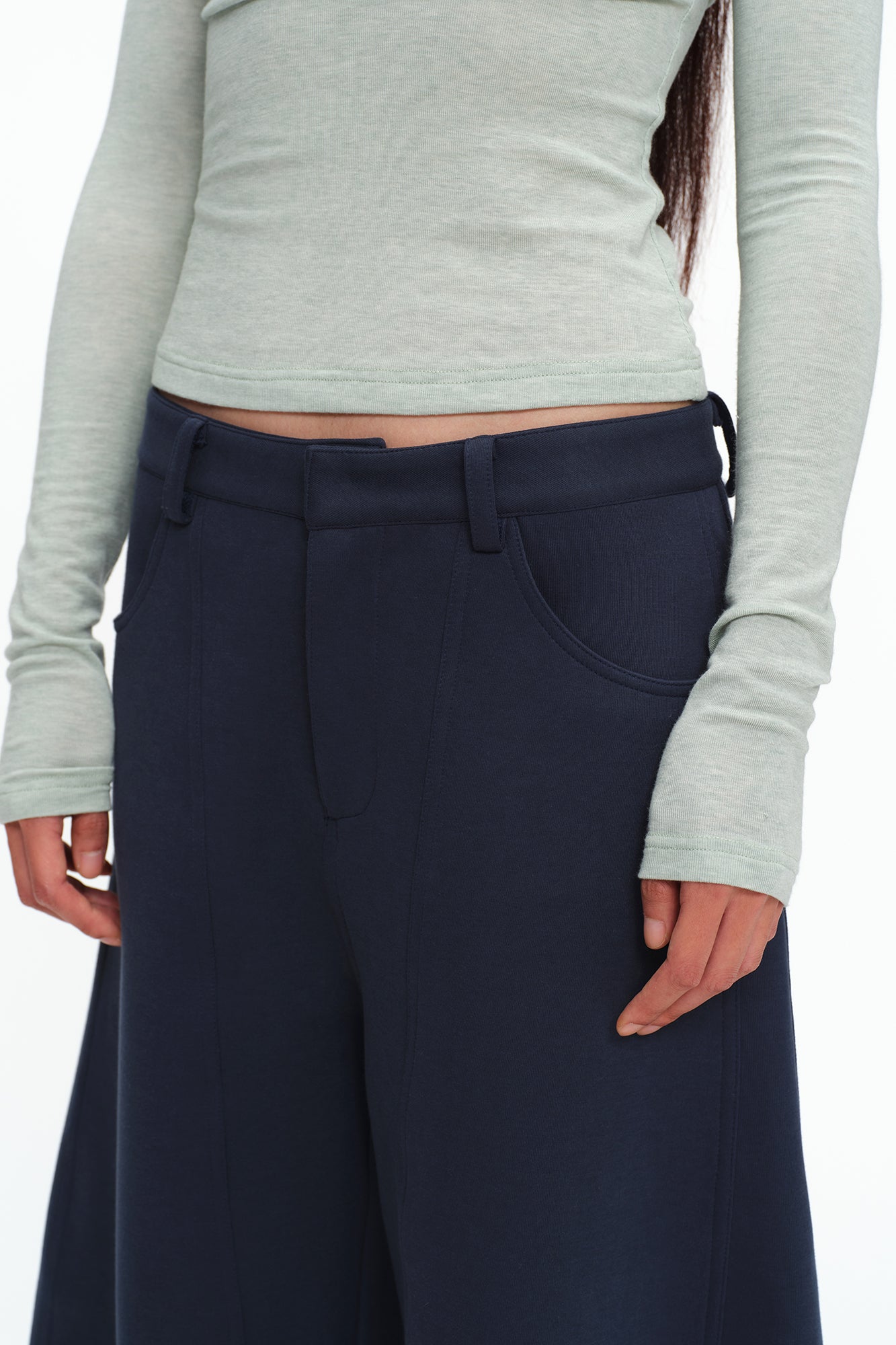 OINIMI Essential Barrel-Leg Pants