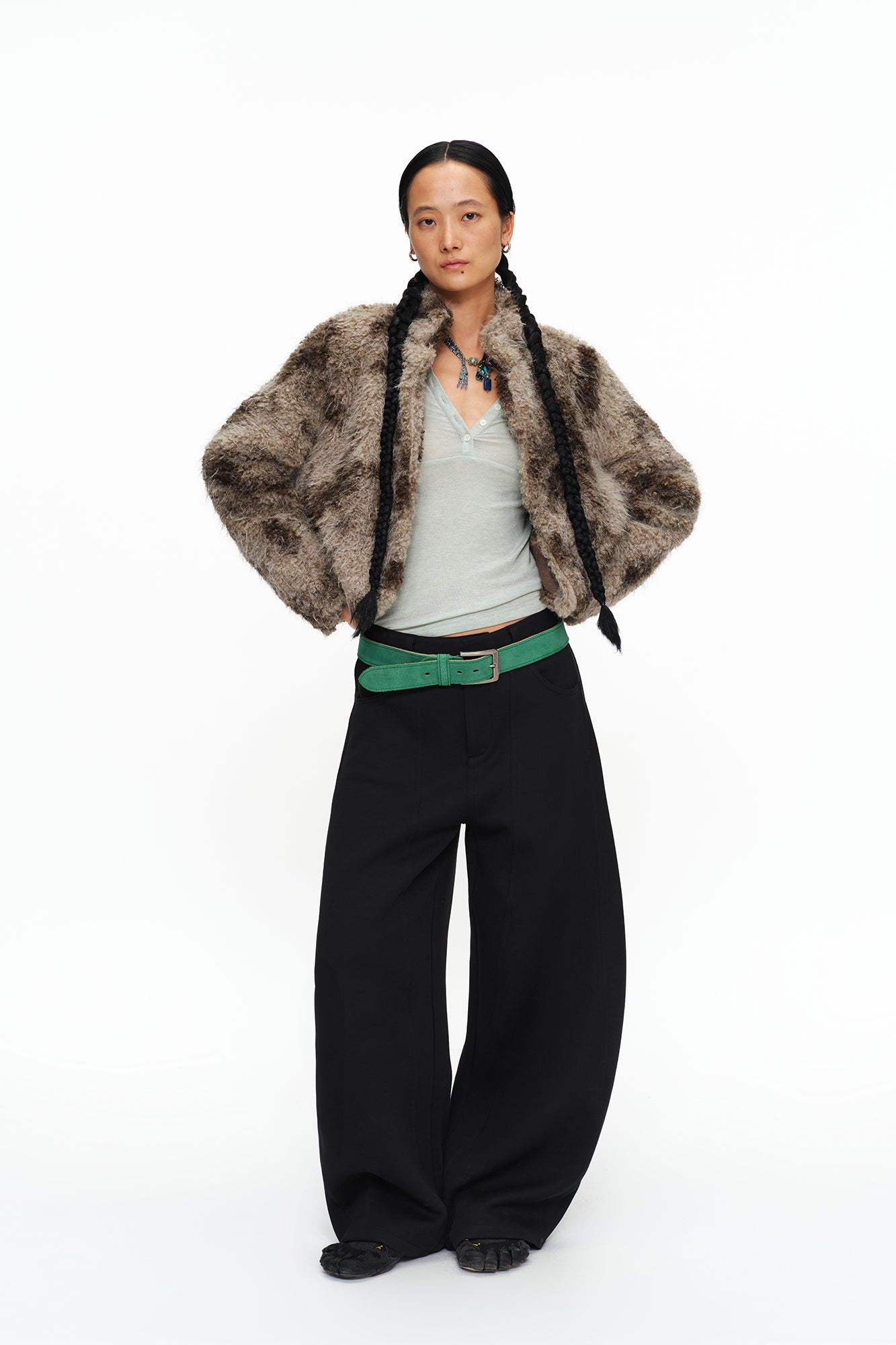 OINIMI Shaggy Tie-Dyed Cropped Jacket
