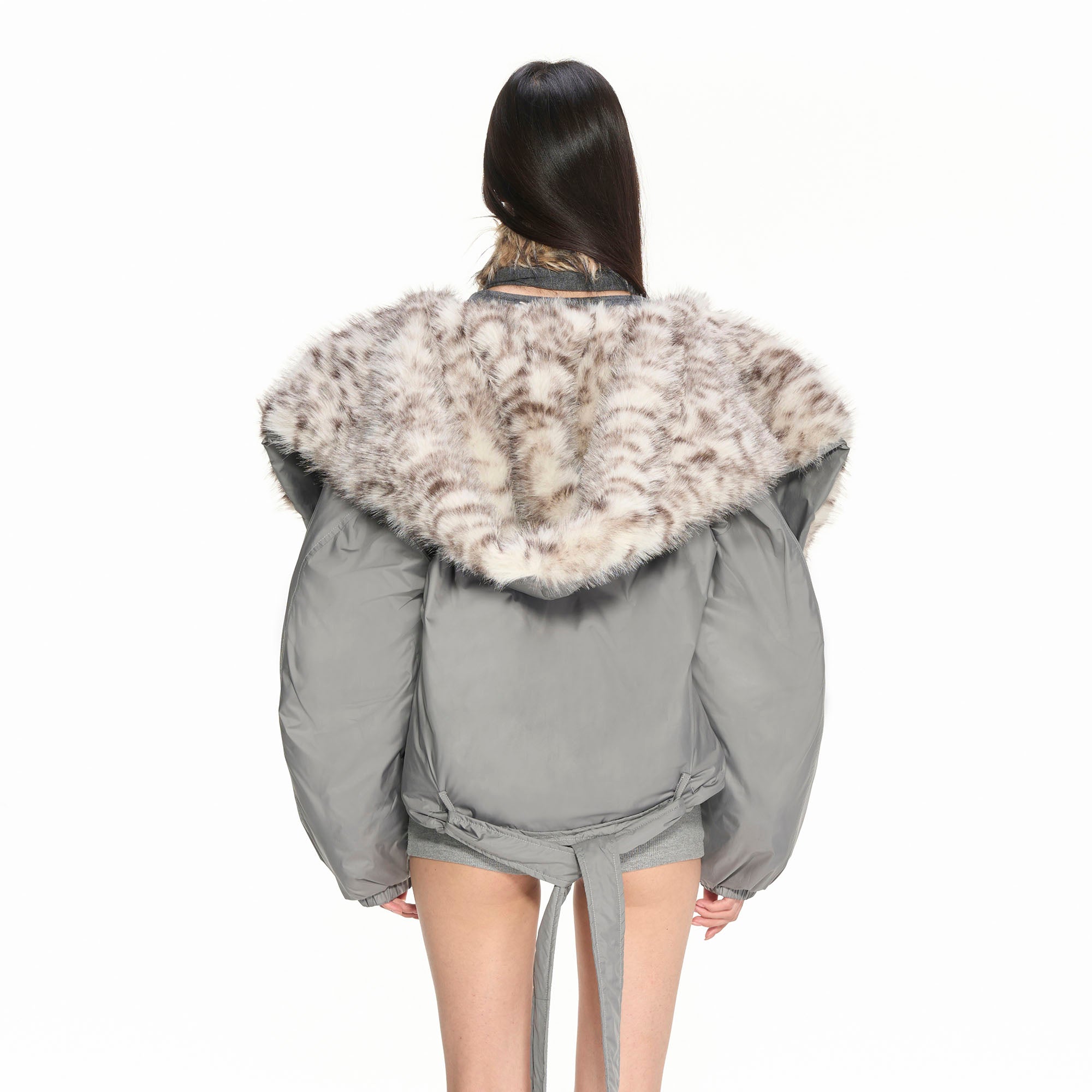 NEVER OFFEND L ANGEL Fuzzy Faux Fur V-Panel Oversized Jacket