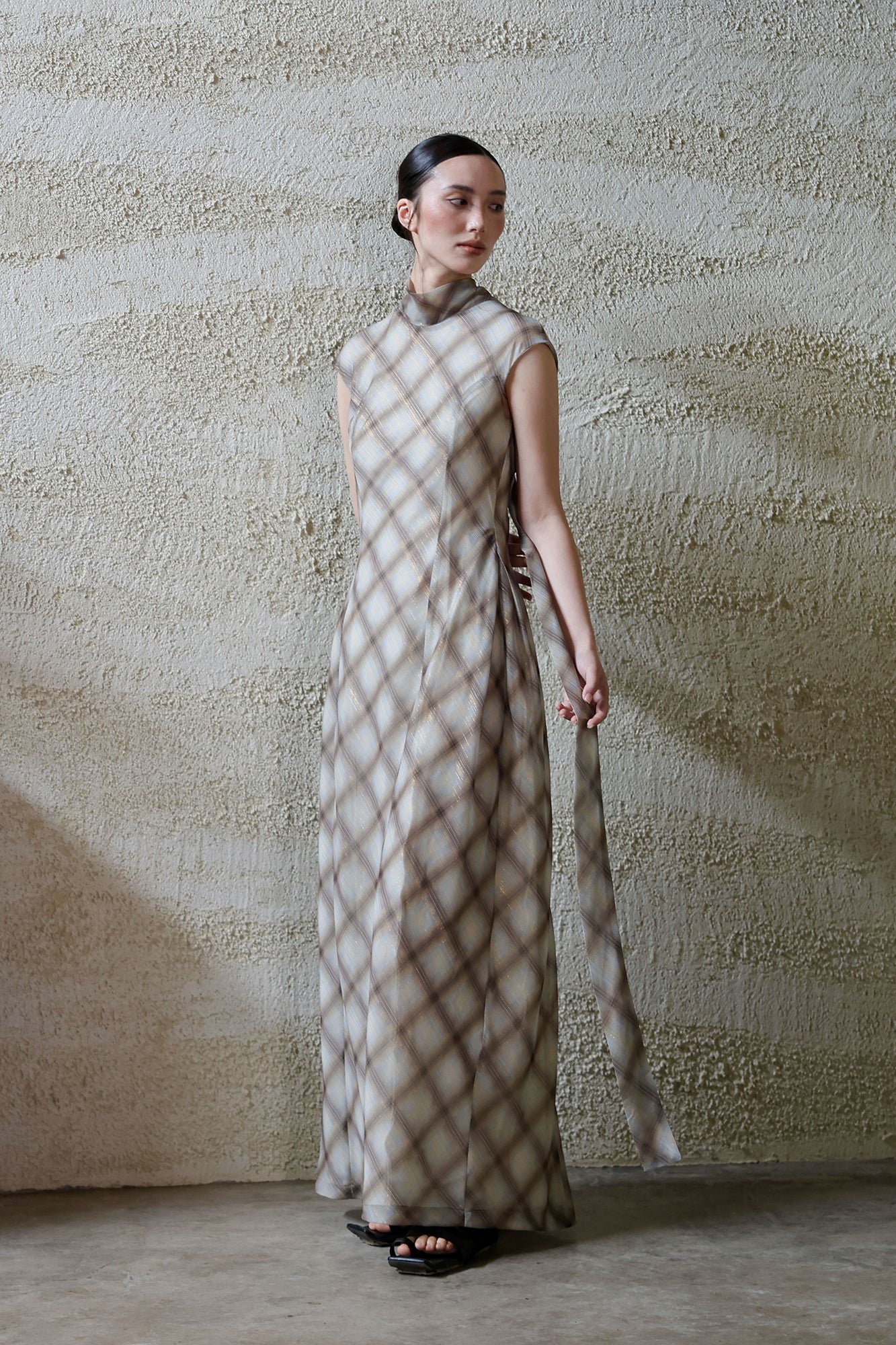 WUHEYIZUO Argyle Scarf-Neck Maxi Dress