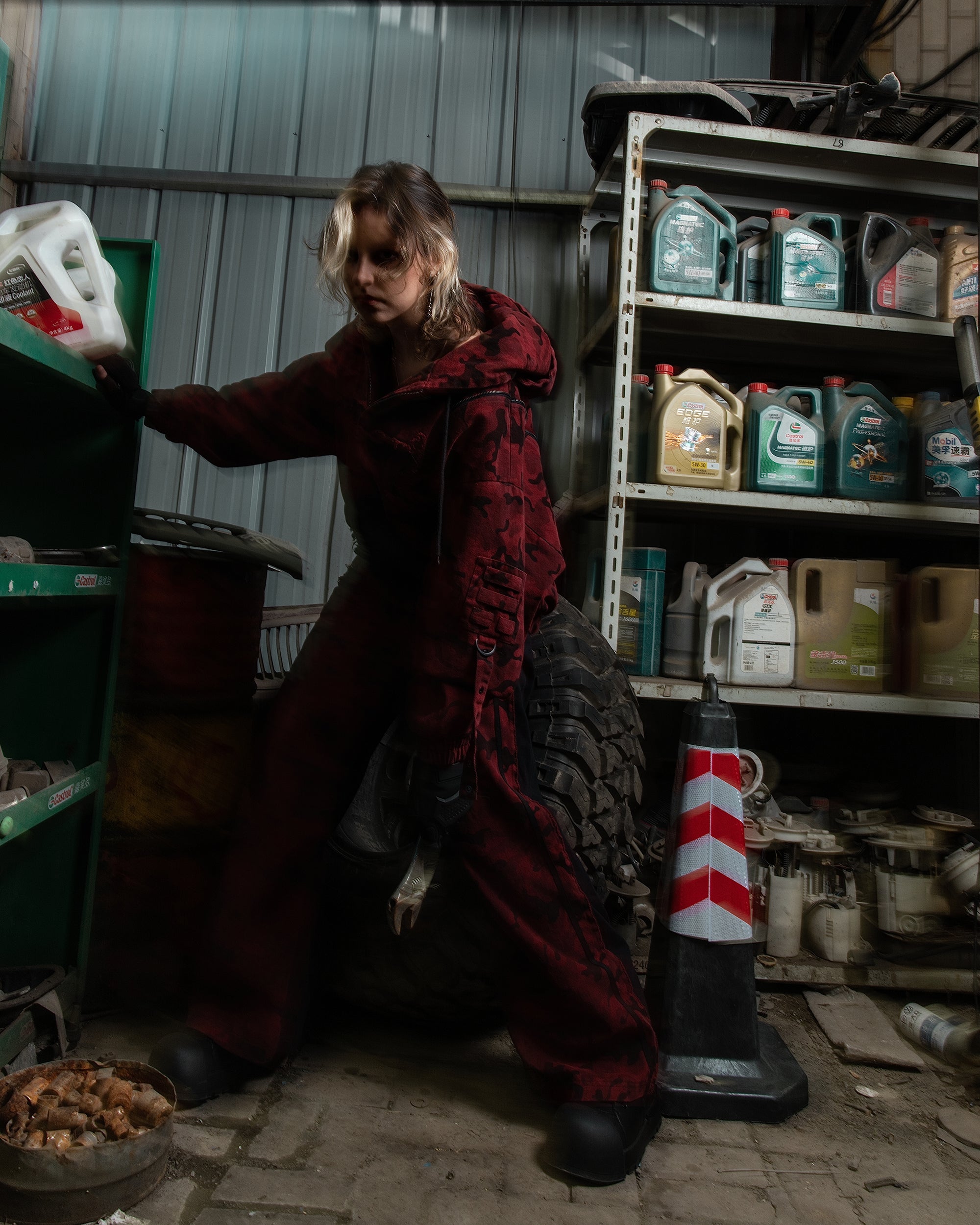 MOGONGSHE Camo Contrast Panel Double-Waist Oversized Sweatpants