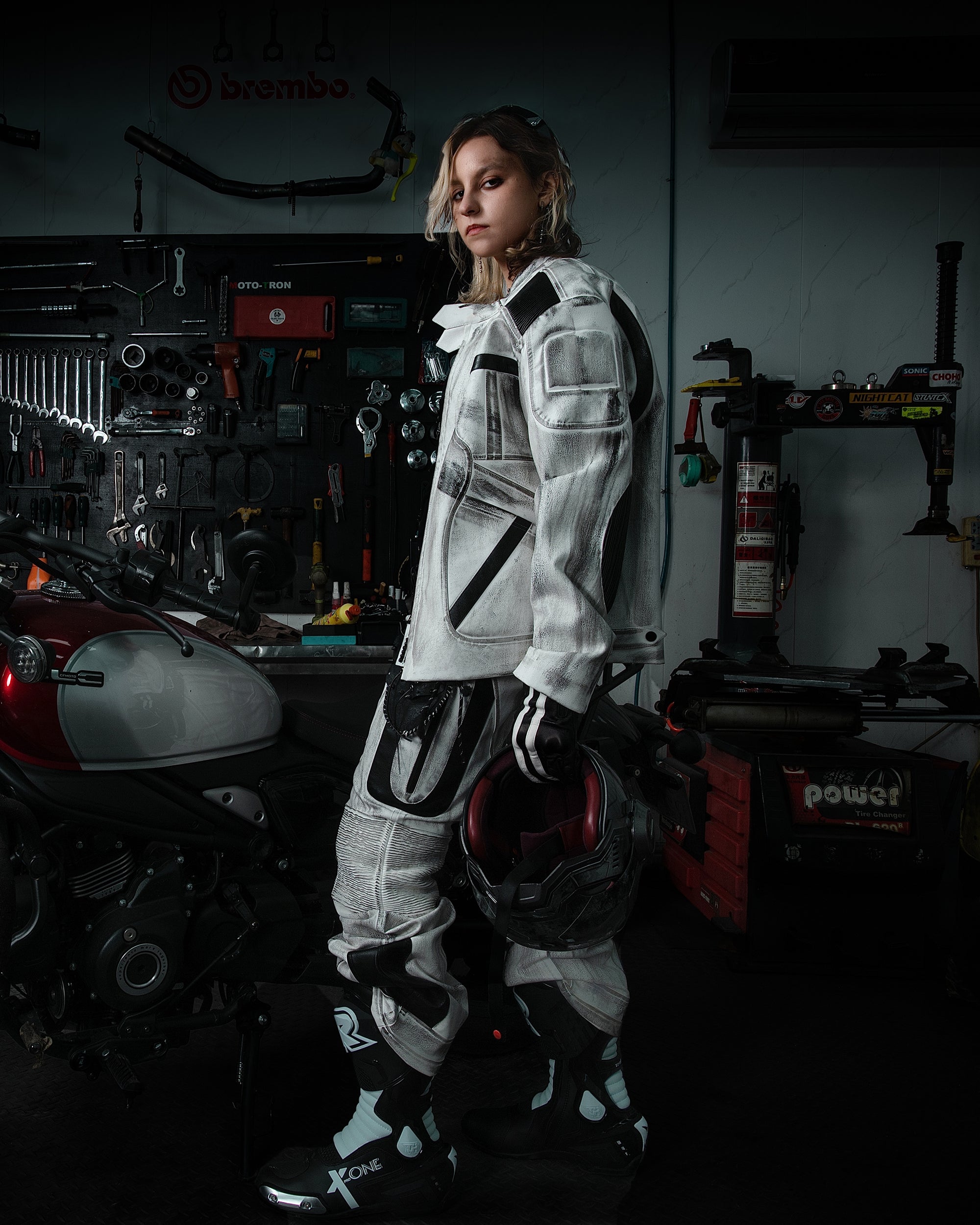 MOGONGSHE Distressed Techwear PU Moto Pants