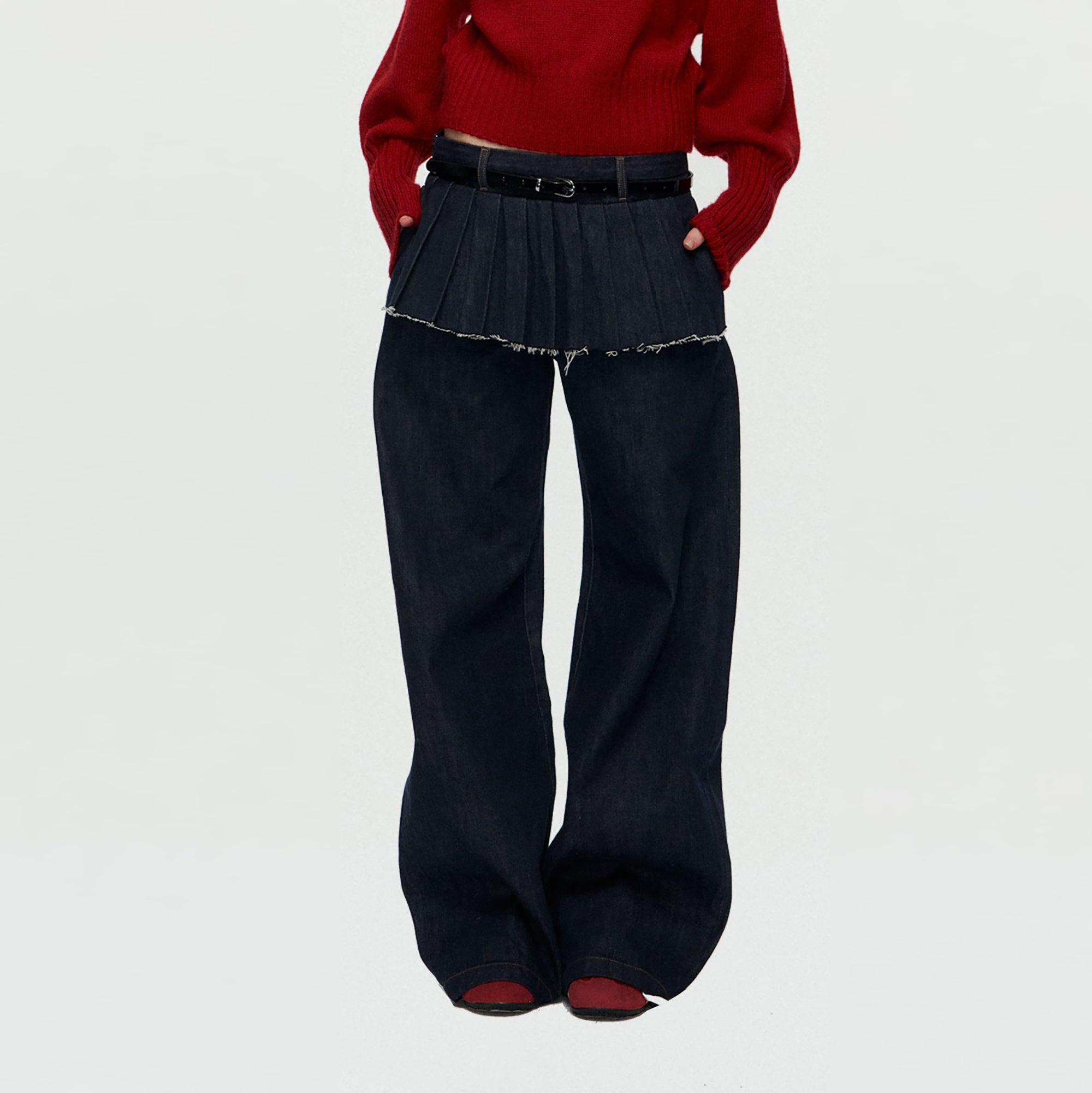 10AMSOTIIIIIIRED Frayed-Front Pleated Straight Jeans