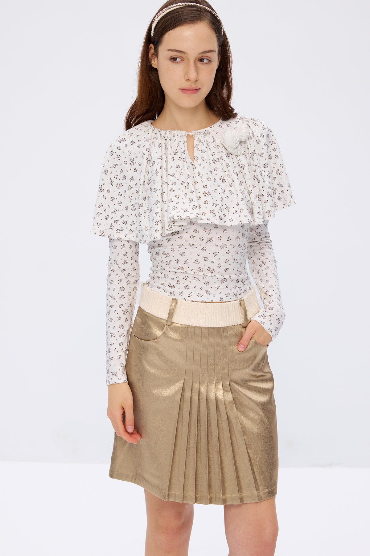 9266 STUDIO Floral Ruffle Cape Long-Sleeve Tee