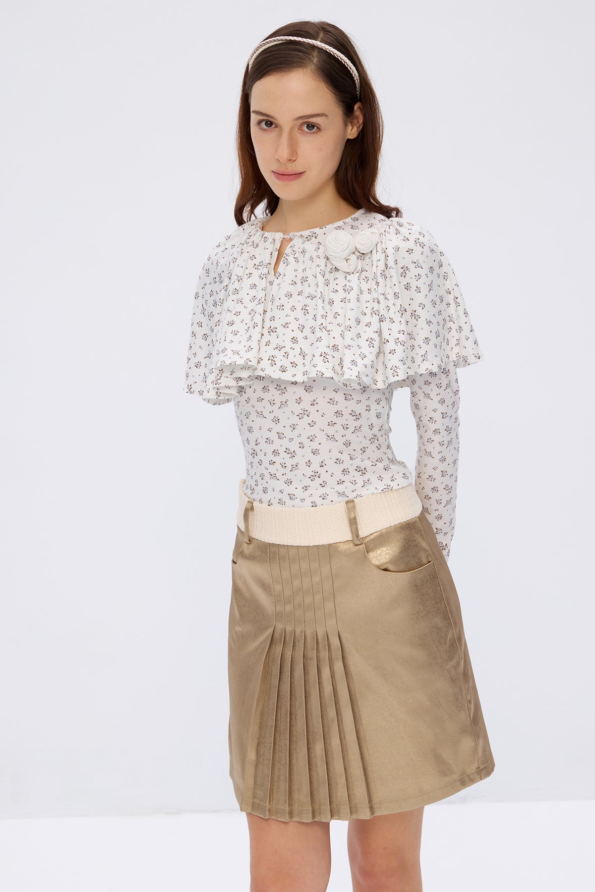 9266 STUDIO Floral Ruffle Cape Long-Sleeve Tee