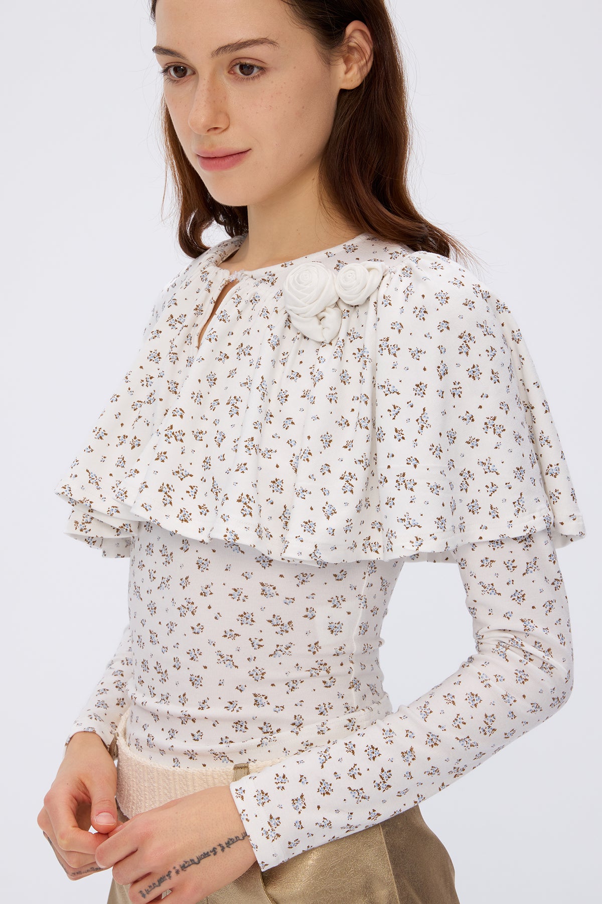 9266 STUDIO Floral Ruffle Cape Long-Sleeve Tee