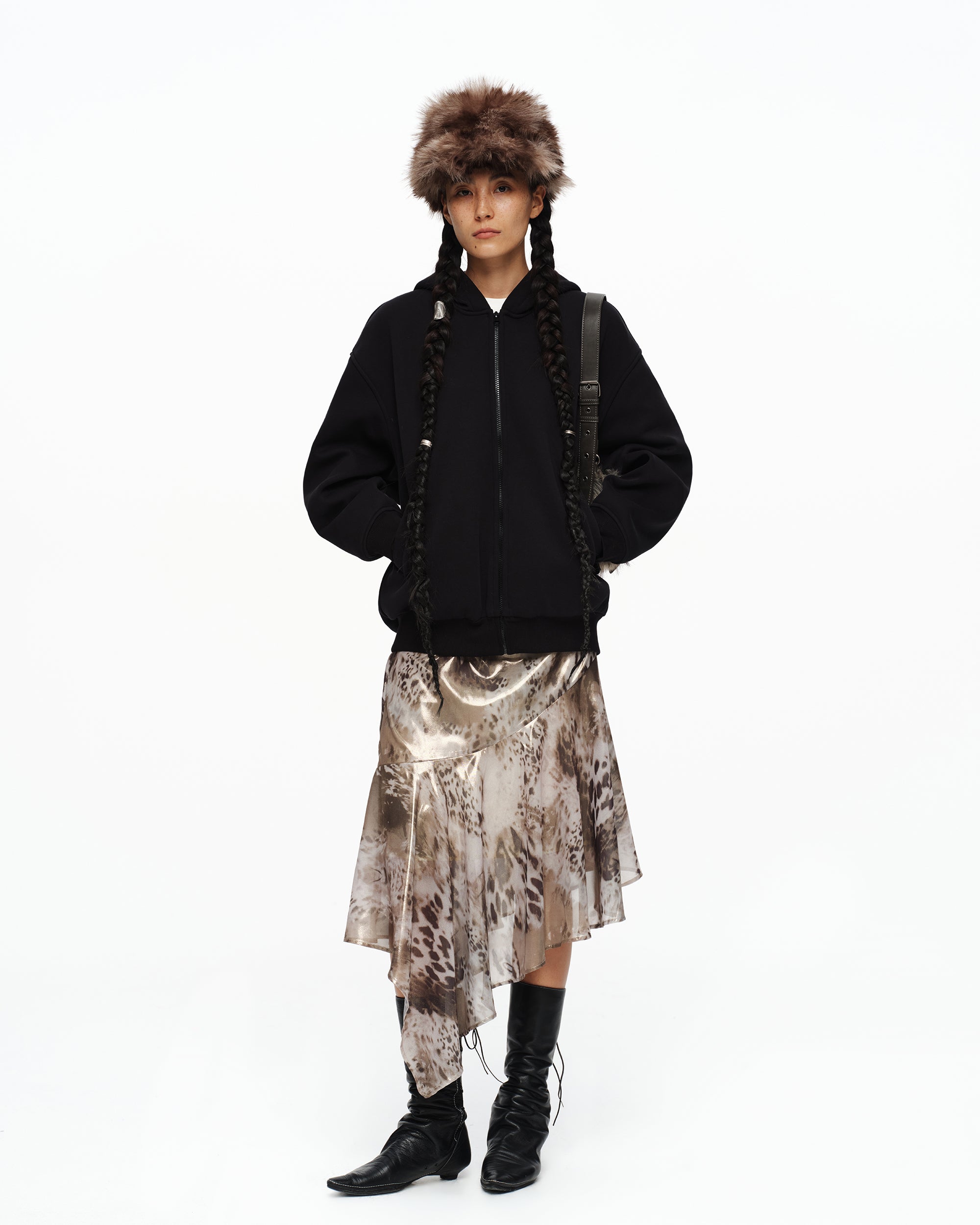 OINIMI Fuzzy Faux Fur Cap