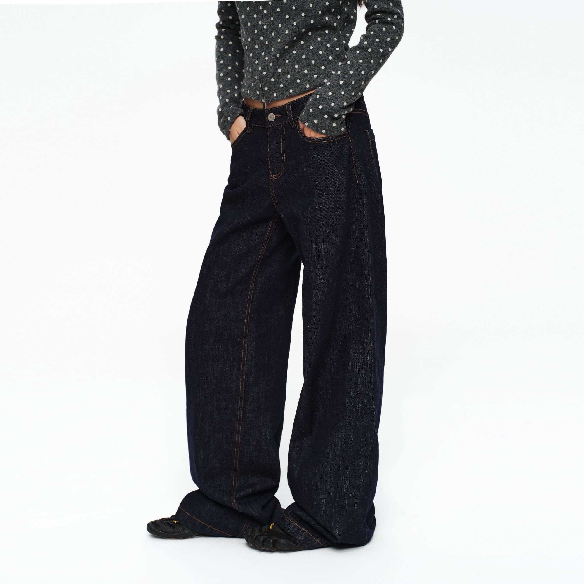 OINIMI Retro Stitched Straight-Leg Raw Jeans