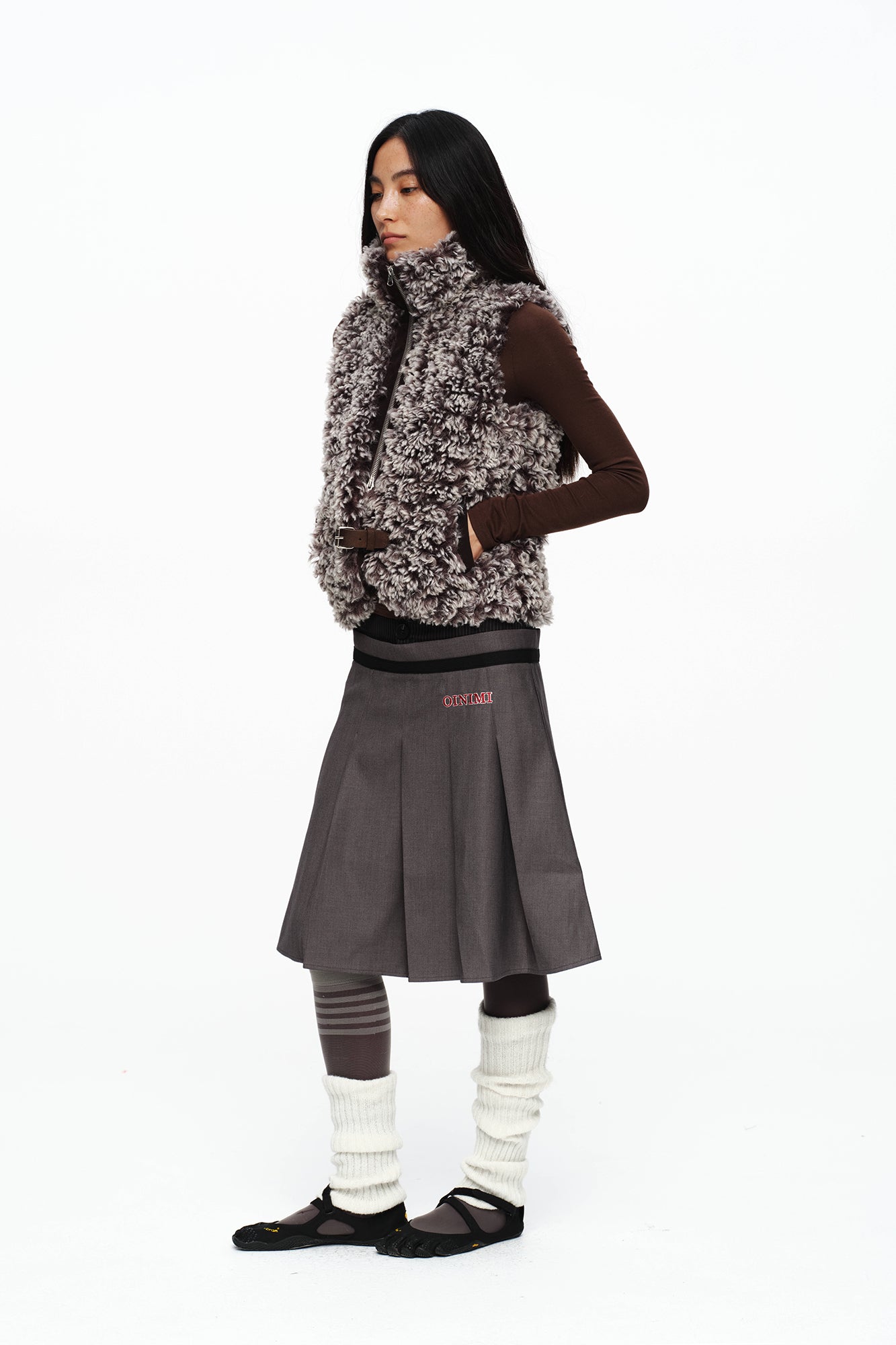 OINIMI Gradient Fleece Belted Vest