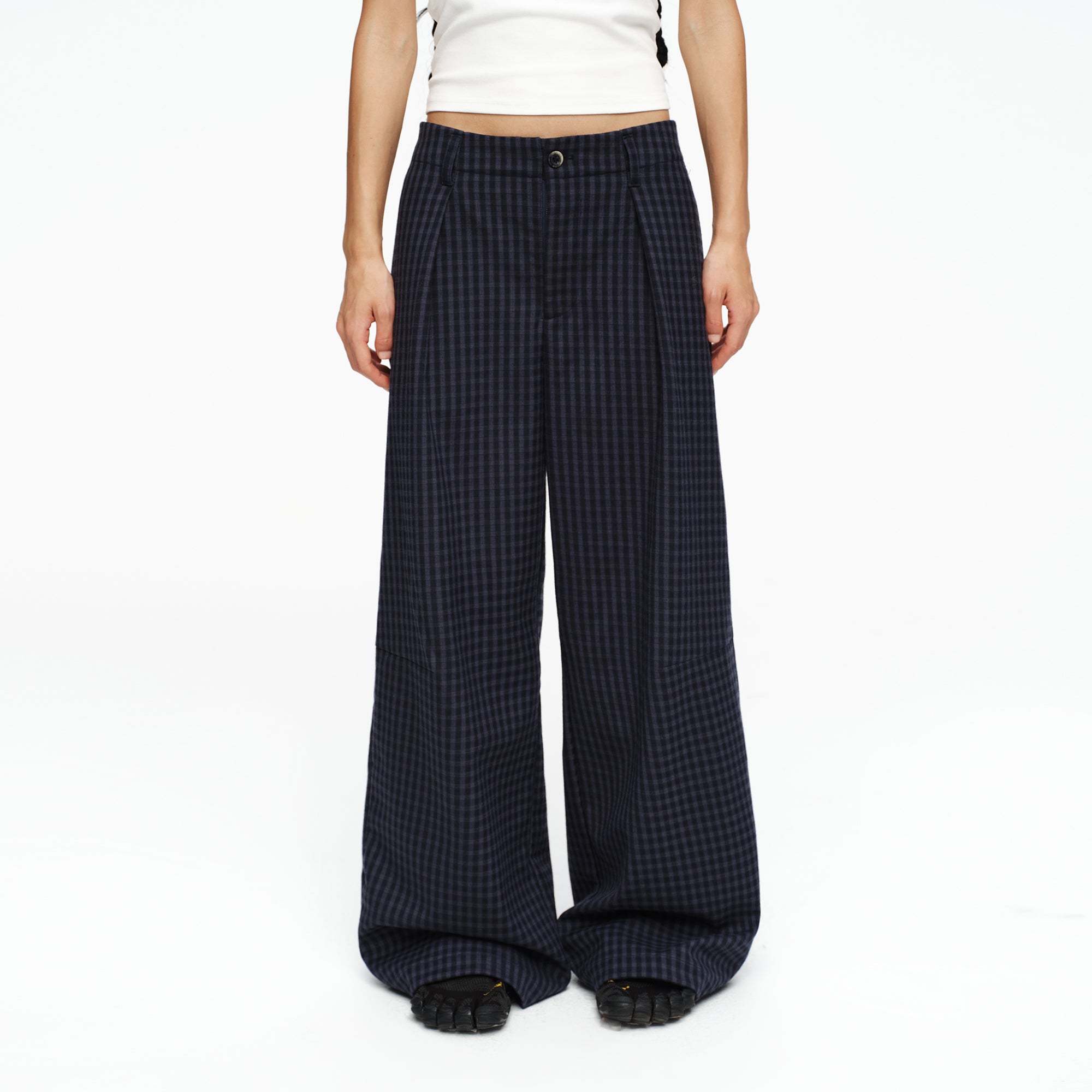OINIMI Checked Pleated Wide-Leg Pants