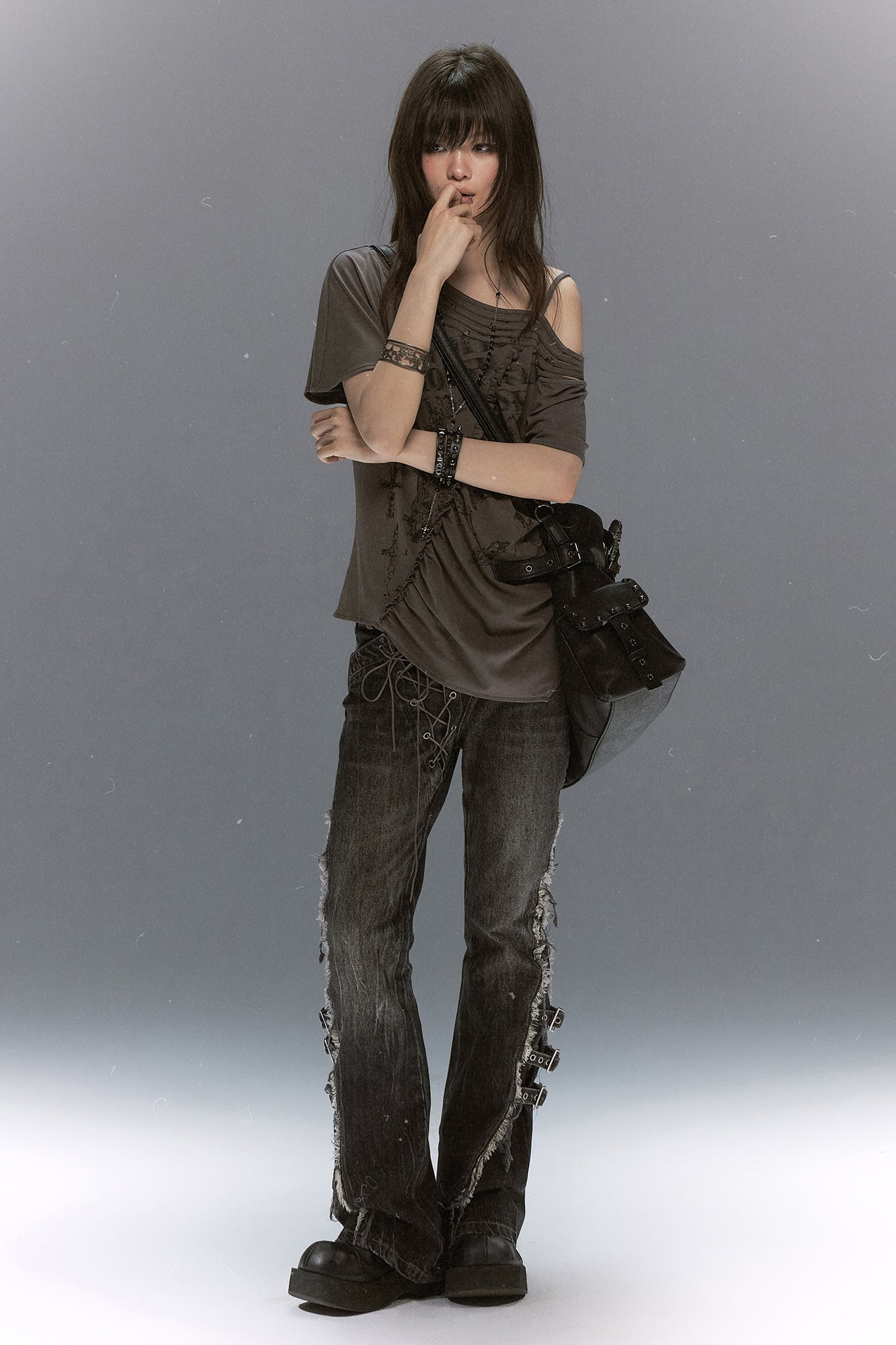 CESTNOUS Asymmetrical Studded Multi-Strap Graphic T-Shirt