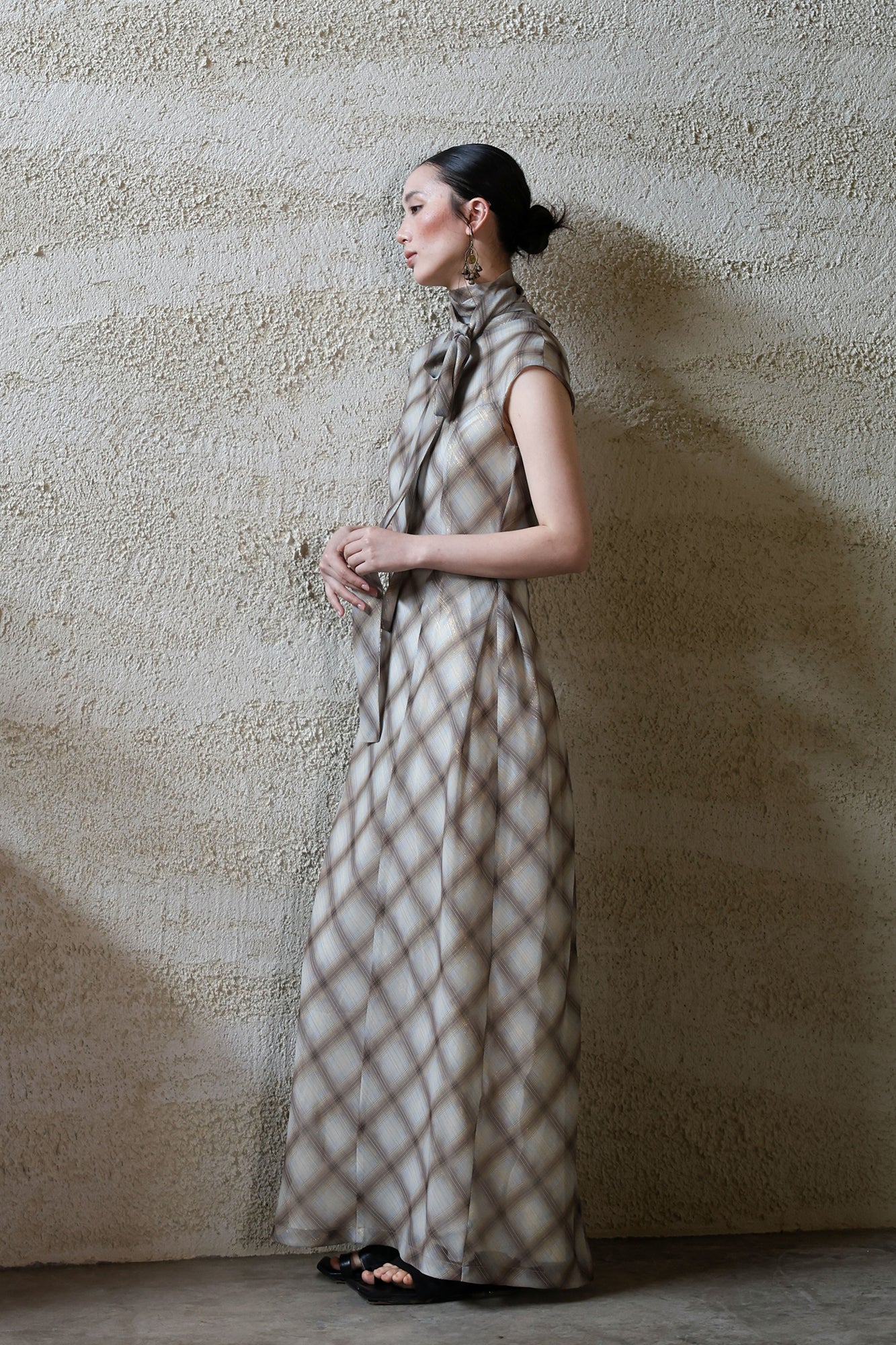 WUHEYIZUO Argyle Scarf-Neck Maxi Dress