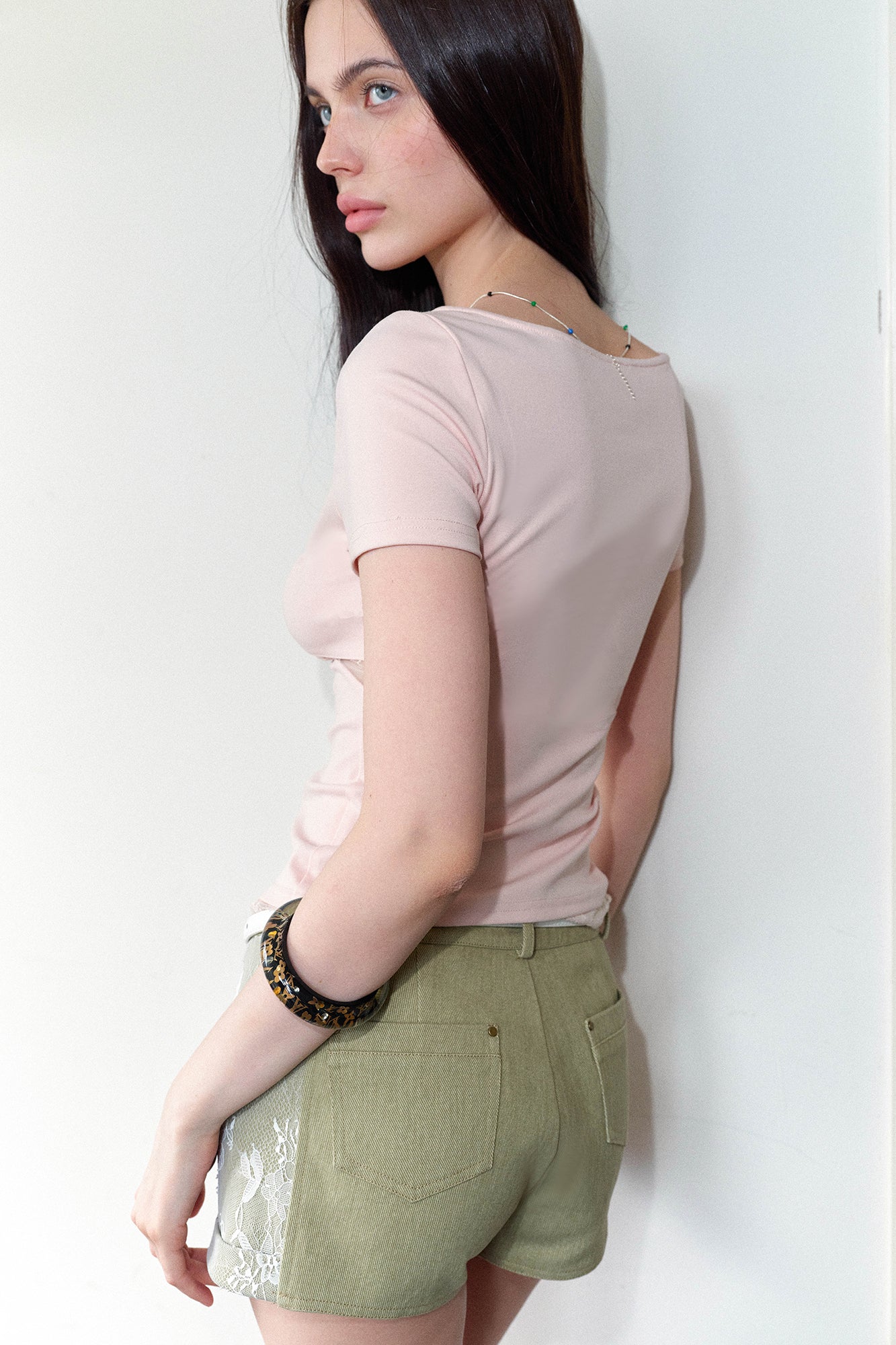 THE NEVERMORE Spliced Lace Twist-Front T-Shirt