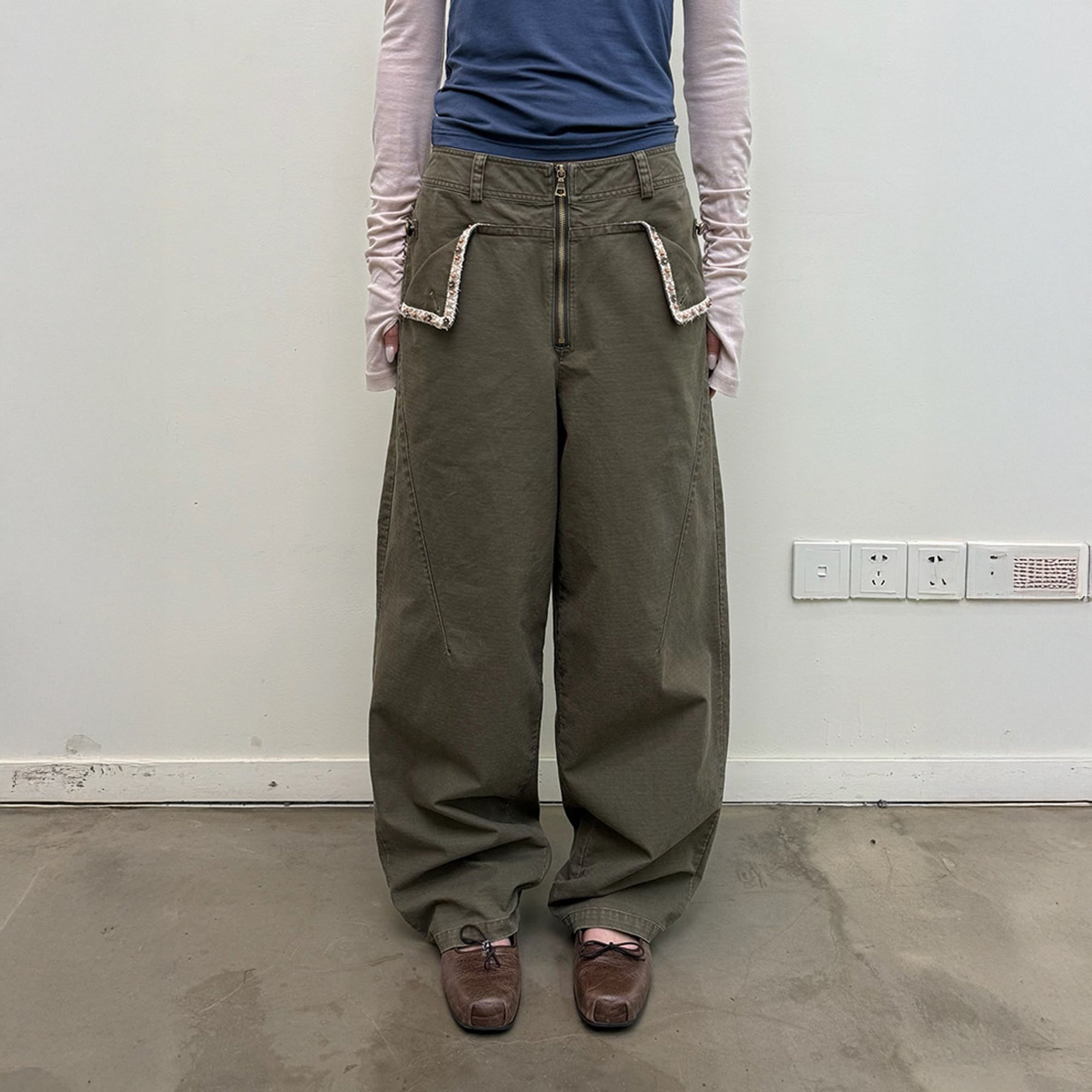 NEVERSEEZ Beaded-Trim Flap-Pocket Zip-Front Pants