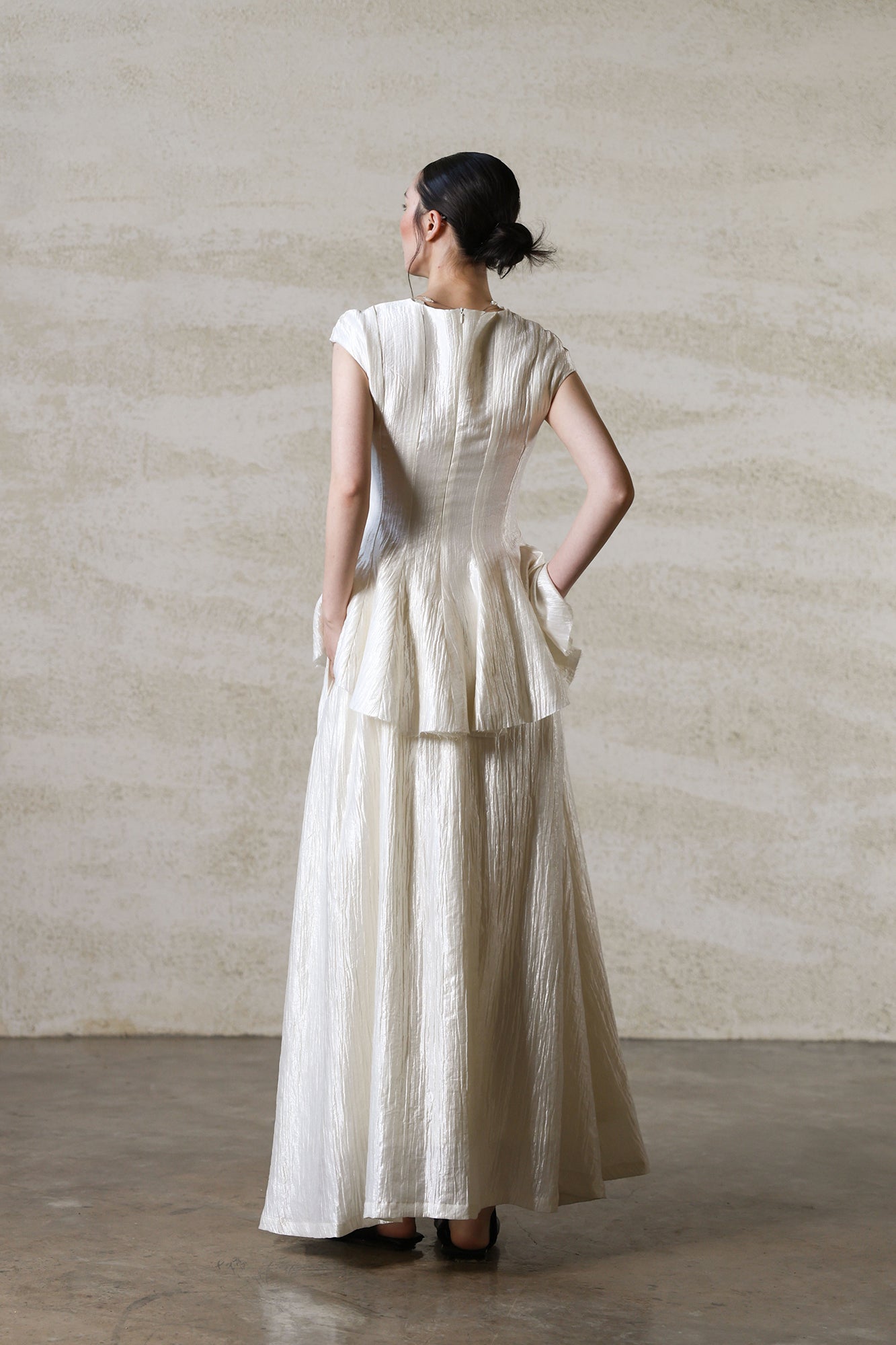 WUHEYIZUO Crinkled Gathered Waist Maxi Skirt
