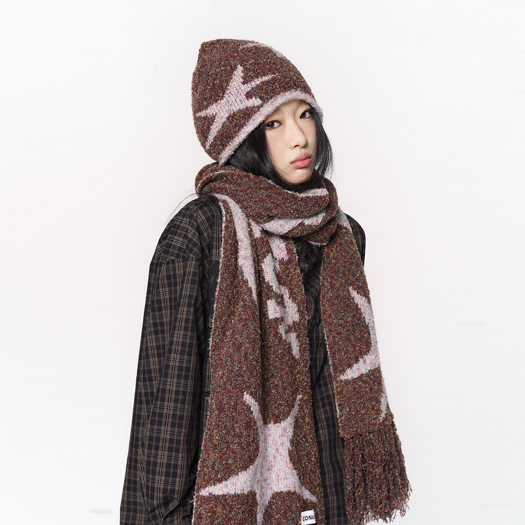 CONFUN Retro Star Bouclé Knit Scarf & Beanie