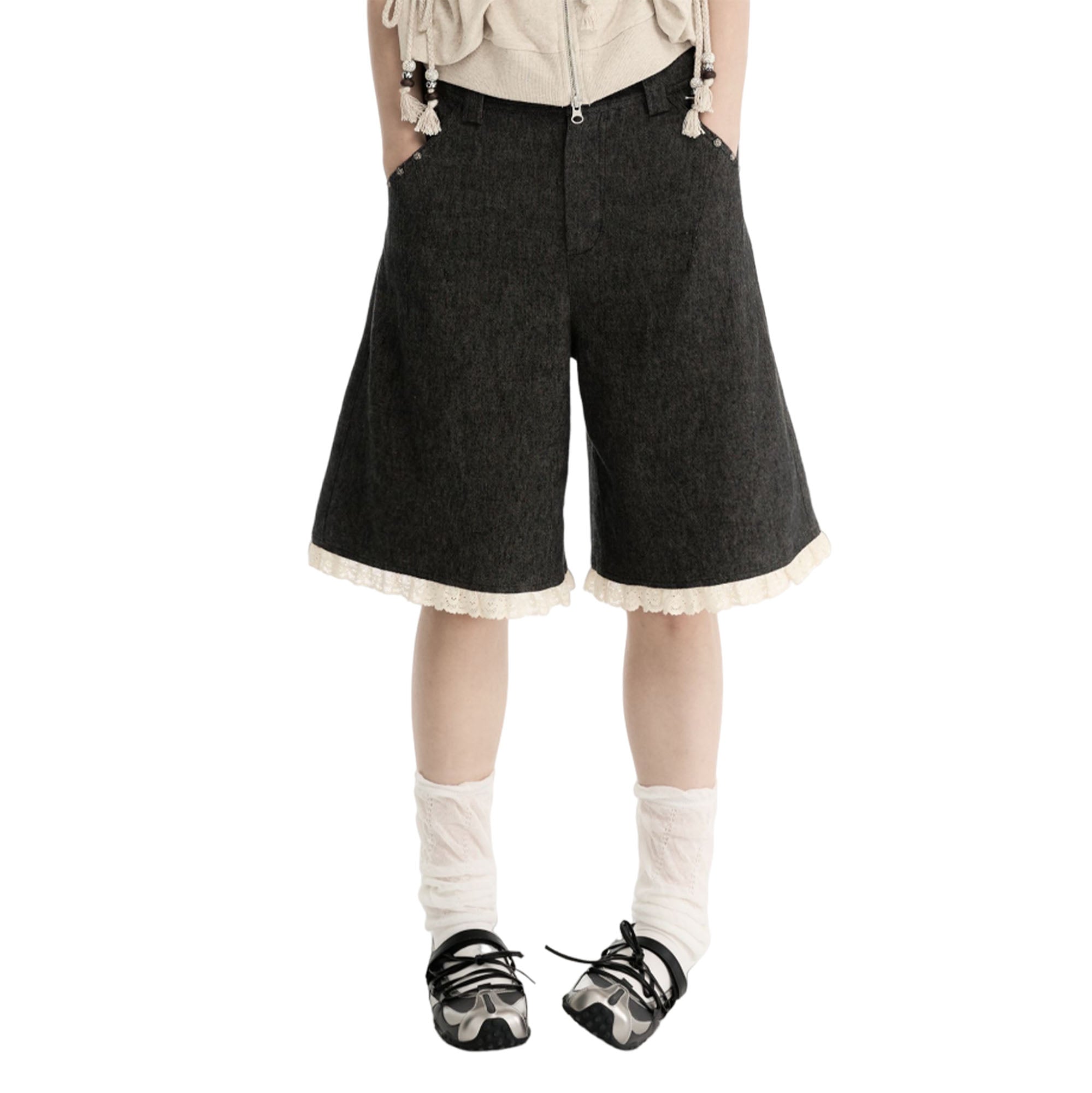 CONFUN Studded Lace-Hem Linen-Cotton Shorts