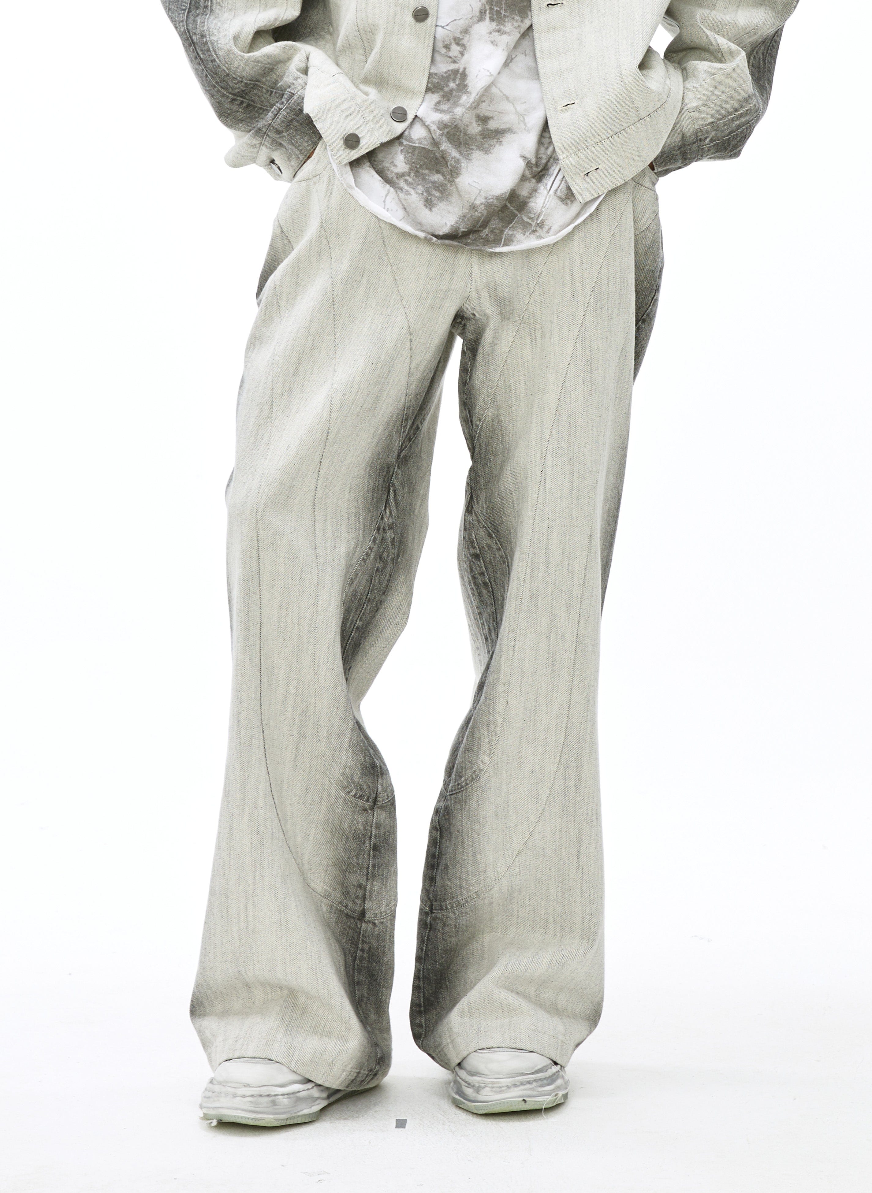 VANN VALRENCE Curved Panel Gradient Washed Flared Jeans, premium urban and streetwear designers apparel on PROJECTISR.com, VANN VALRENCE