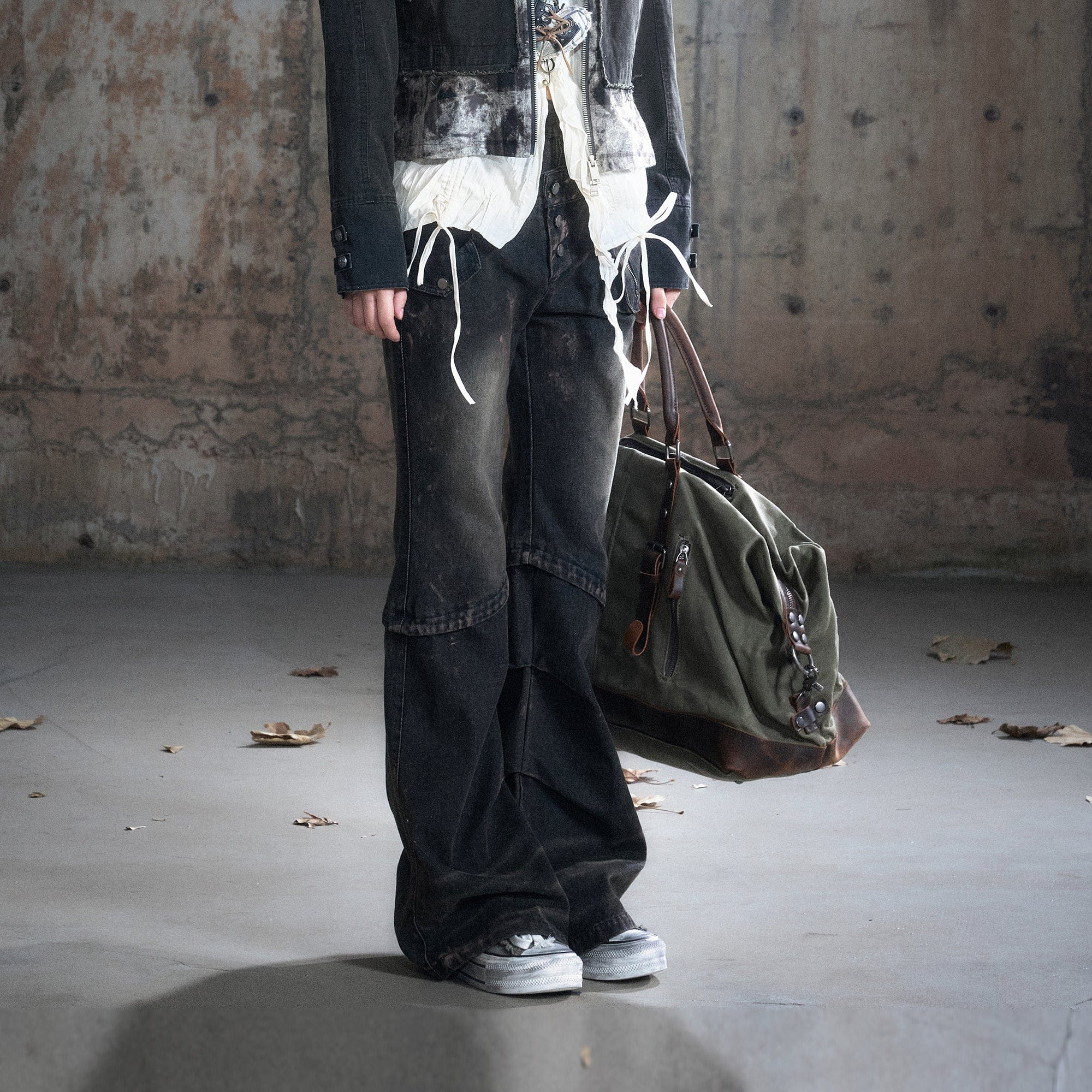 CESTNOUS Asymmetric Double-Waist Panel Jeans