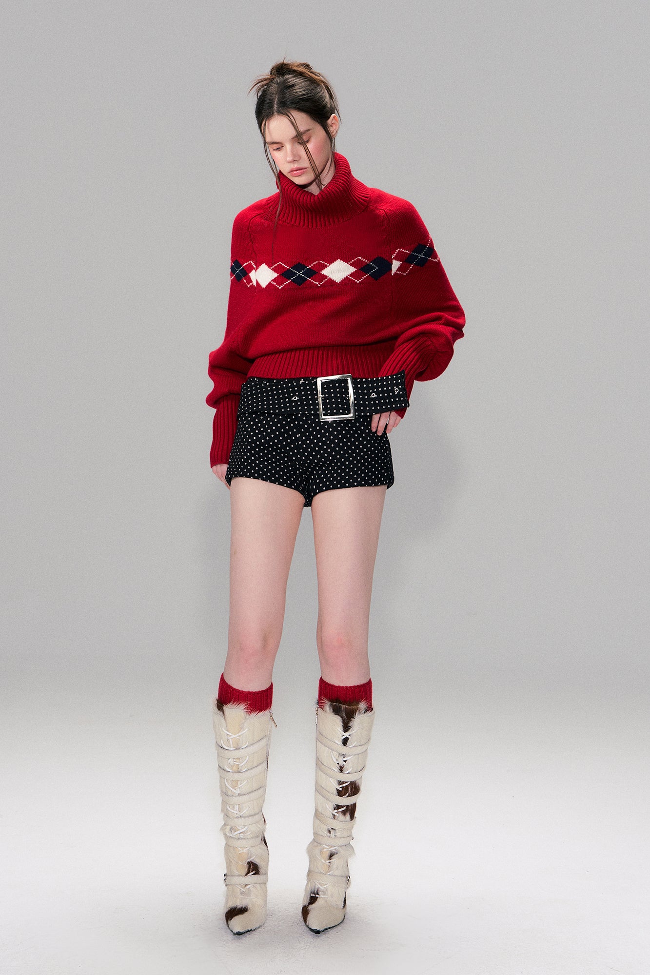 THE NEVERMORE Argyle Ribbed Balloon Sleeve Sweater