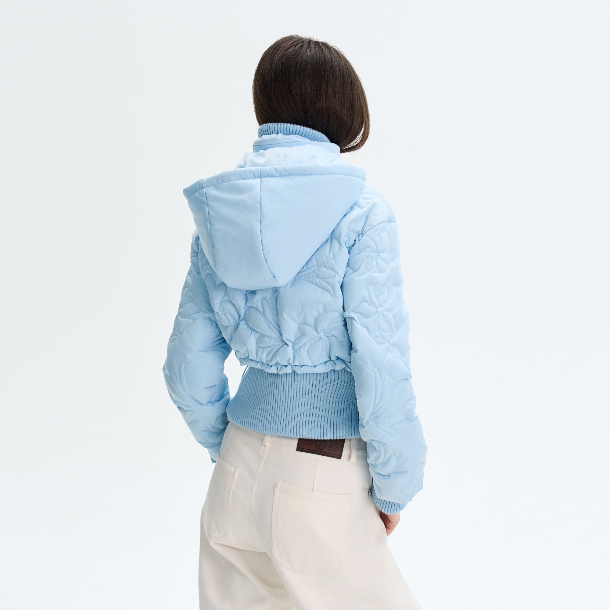 THE NEVERMORE Floral Quilted Mock-Layered Cropped Down Jacket