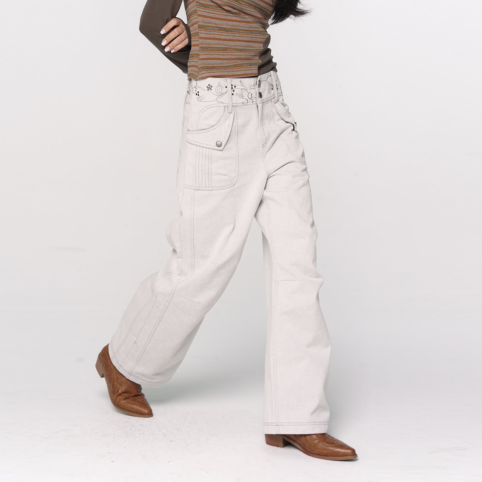 CONFUN Floral Embroidered Studded Waist Jeans