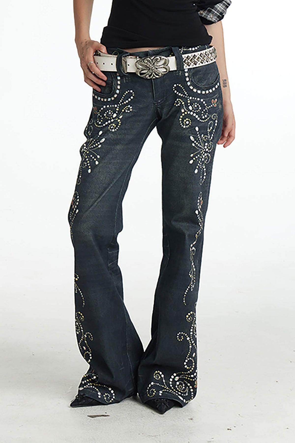 FAYCHUI Retro Gemstone Floral Flared Low-Rise Jeans