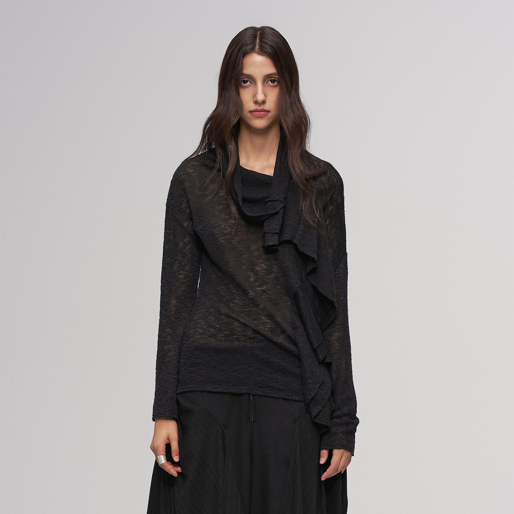 ILNya Nieternite Nifutur Sheer Knit Ruffle Long Sleeve Tee