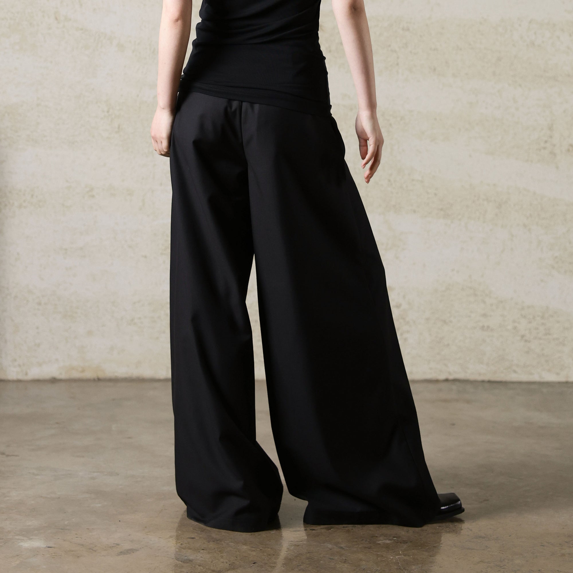 WUHEYIZUO Essential Side-Pleated Wide-Leg Pants