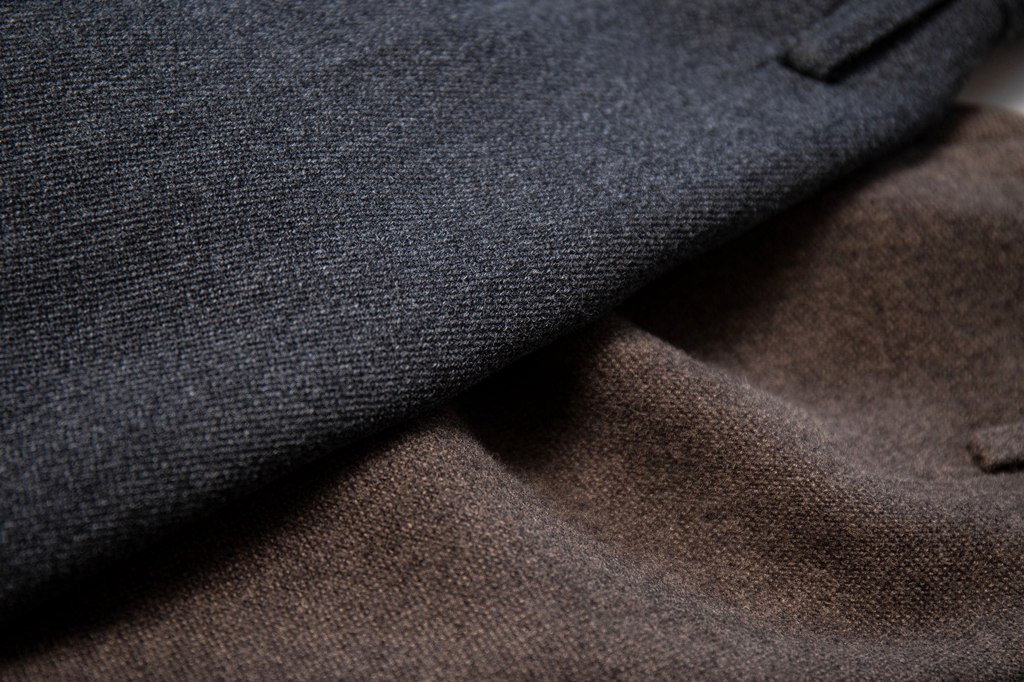 LEONSENSE Essential Pleated Wool-Blend Skirt